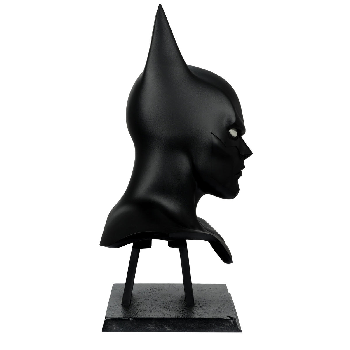 McFarlane - DC Direct - Batman Beyond 1:1 Scale Cowl Replica (22" Tall)