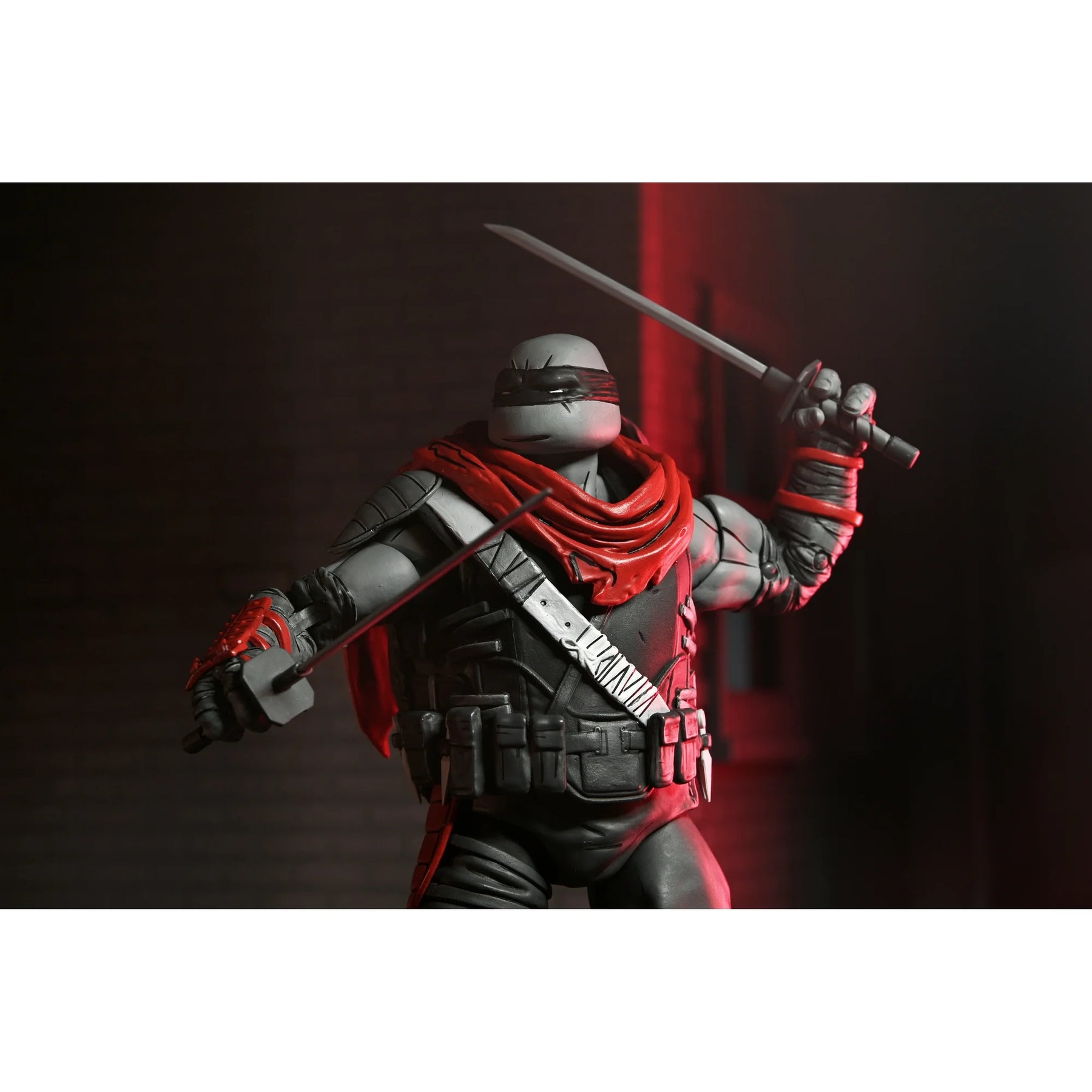 NECA - TMNT: The Last Ronin - The Lost Years - Ultimate Leonardo (Nightwatcher) 7" Scale Action Figure (Pre-Order Ships In May 2025)