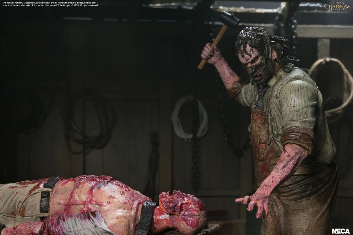 NECA - Texas Chainsaw Massacre: The Beginning - Slaughterhouse 7" Scale Action Figure Boxed Set