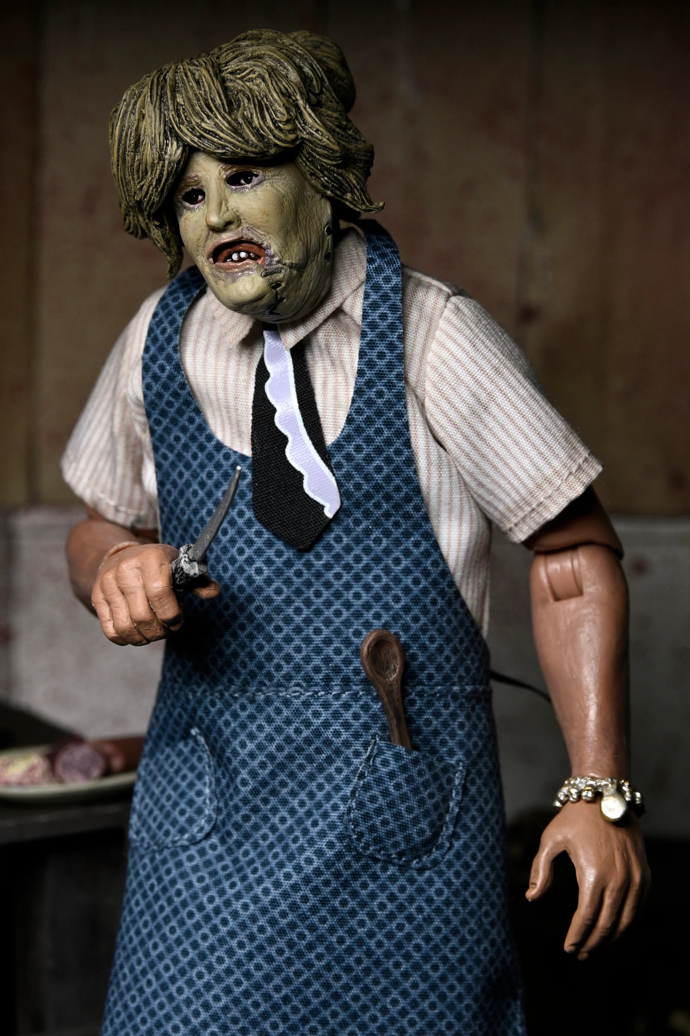 NECA - Texas Chainsaw Massacre - Leatherface With Old Lady Mask 8" Clothed Action Figure (Pre-Order Ships April 2026)