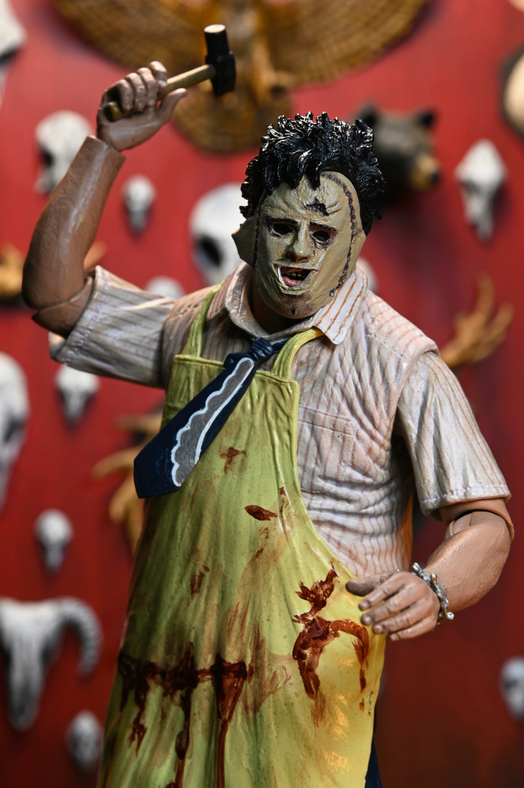NECA - Texas Chainsaw Massacre - 50th Anniversary Ultimate Leatherface 7" Scale Action Figure (Pre-Order Ships April 2025)