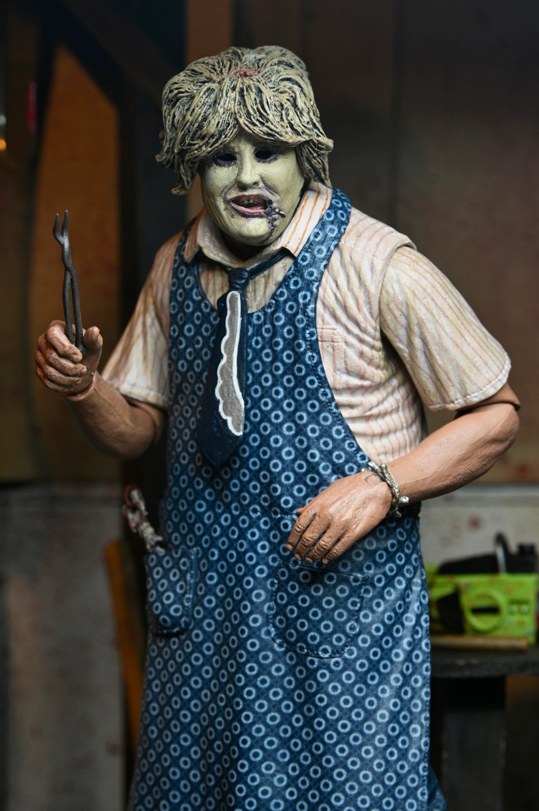 NECA - Texas Chainsaw Massacre - 50th Anniversary Ultimate Leatherface 7" Scale Action Figure (Pre-Order Ships April 2025)
