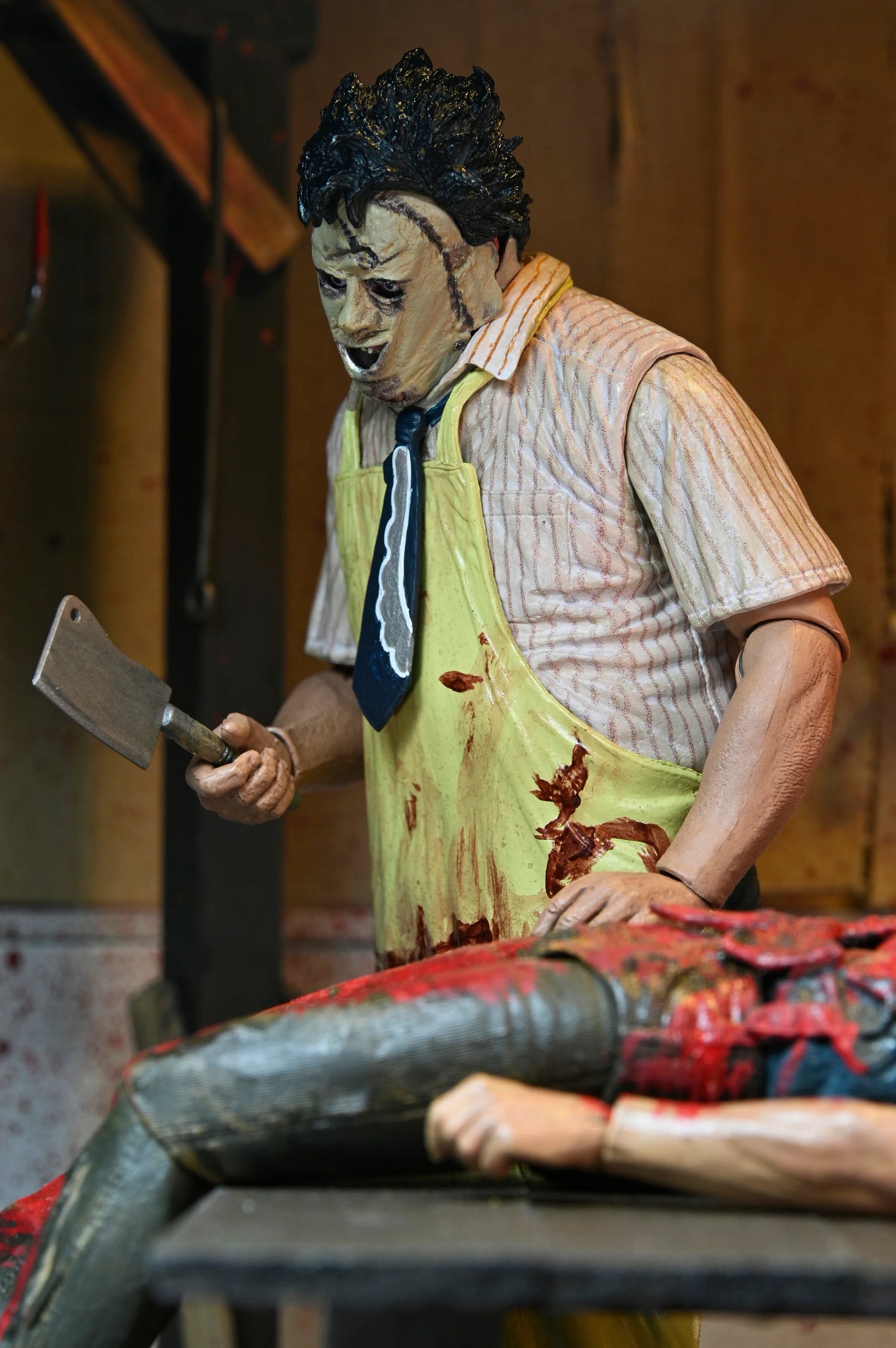 NECA - Texas Chainsaw Massacre - 50th Anniversary Ultimate Leatherface 7" Scale Action Figure (Pre-Order Ships April 2025)