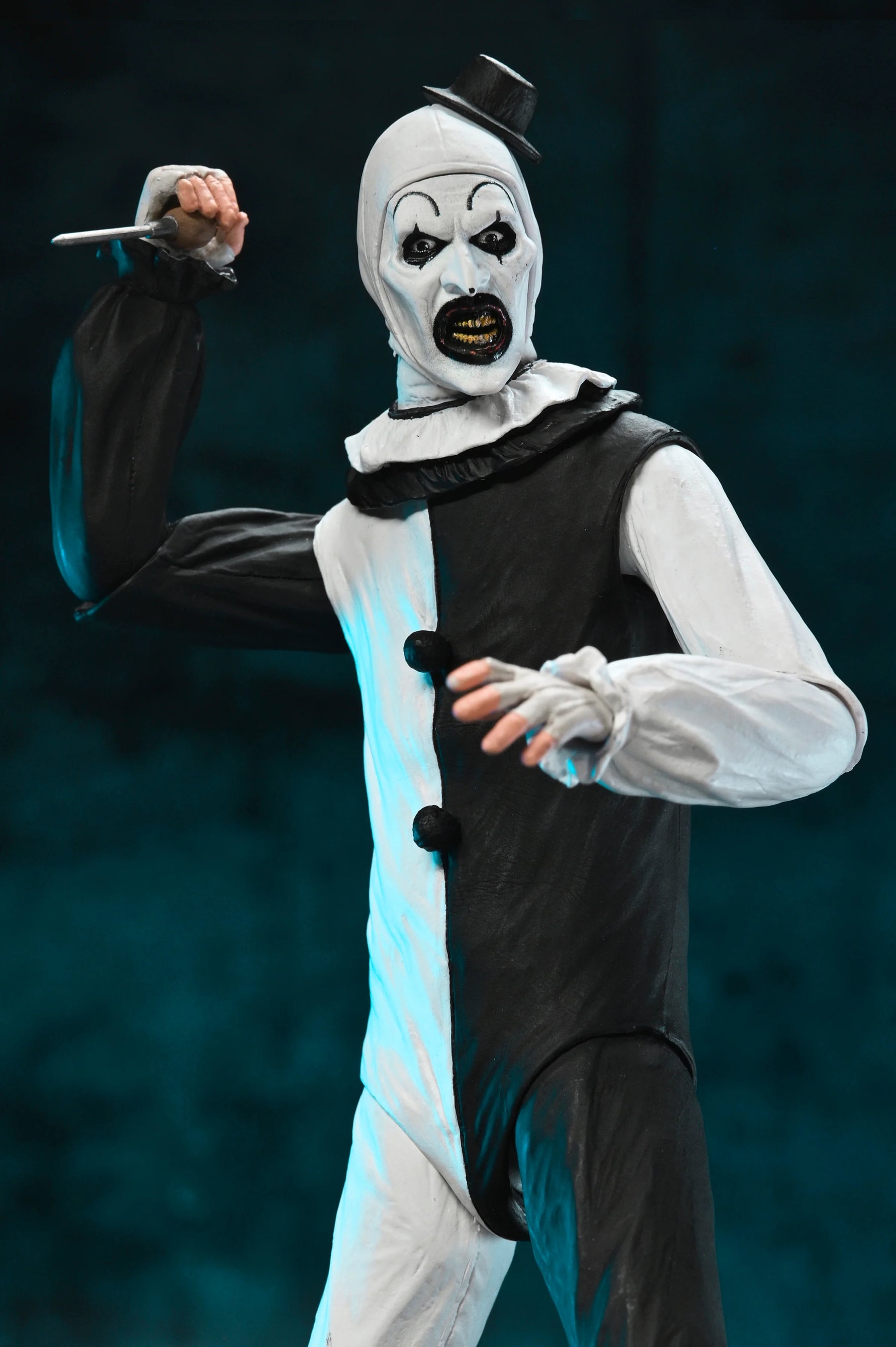 NECA - Terrifier - Ultimate Art the Clown 7" Scale Action Figure (Pre-Order Ships October 2025)