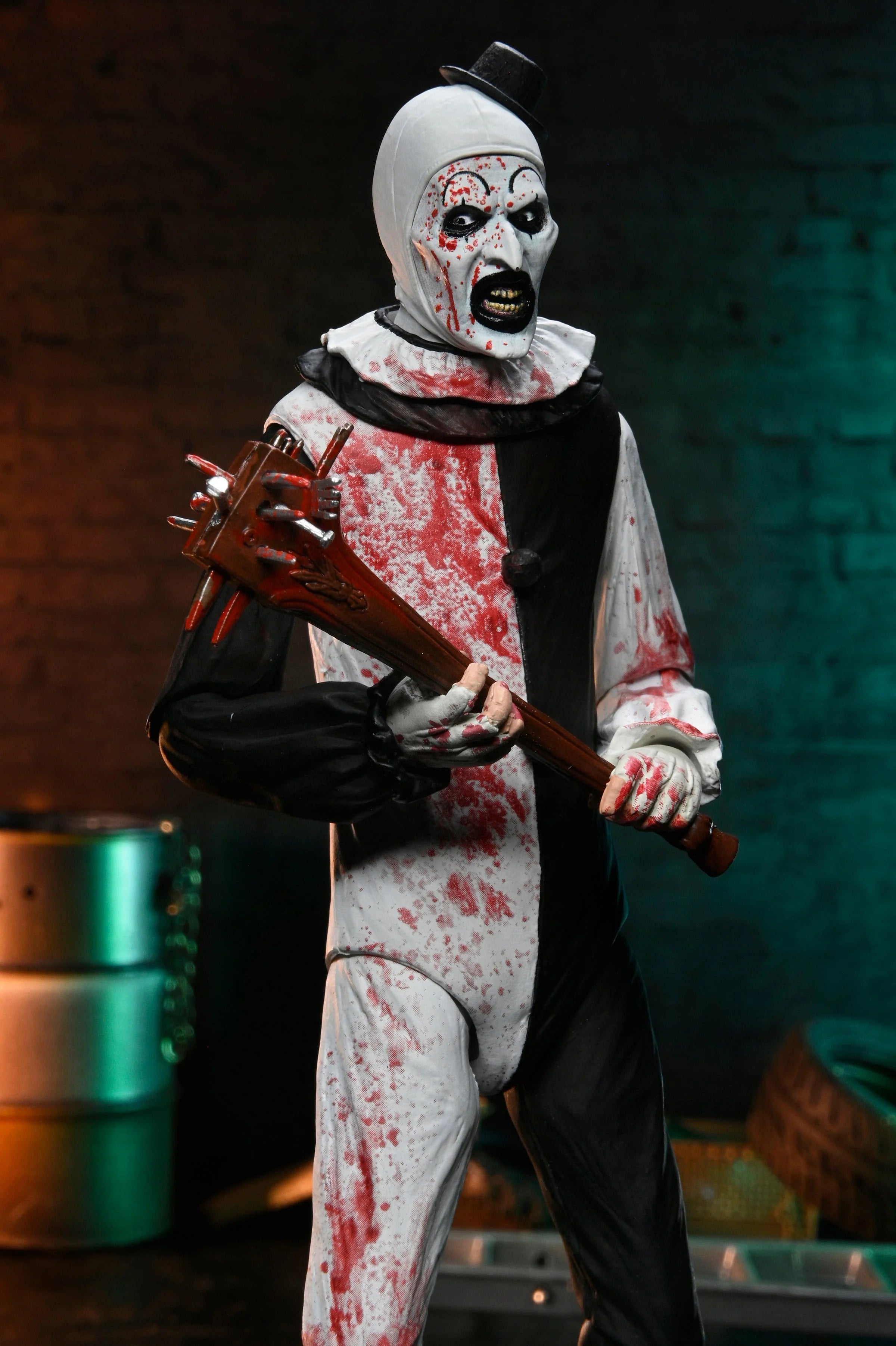 NECA - Terrifier - Ultimate Art the Clown (Blood Splattered) 7" Scale Action Figure