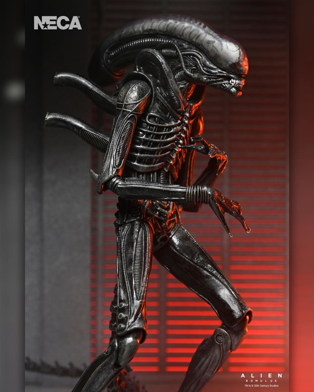 NECA - Alien: Romulus - Ultimate Xenomorph XX121 7" Scale Action Figure