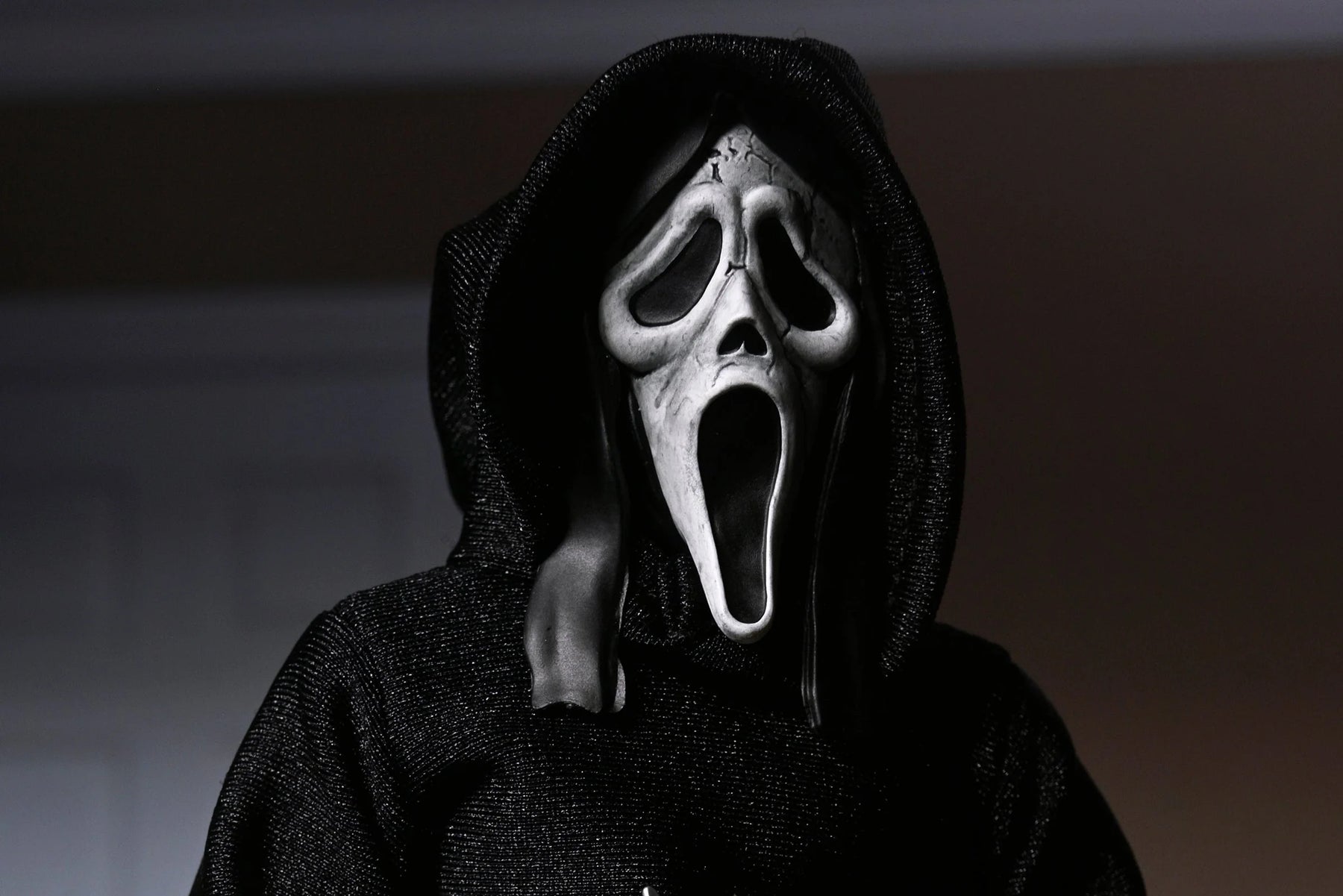 NECA - Scream - Ghostface (Updated Version) 8" Clothed Action Figure (Pre-Order Ships October 2025)