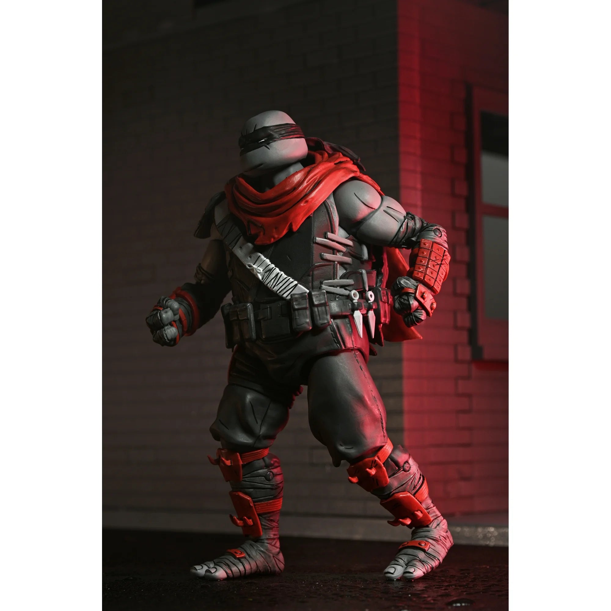 NECA - TMNT: The Last Ronin - The Lost Years - Ultimate Leonardo (Nightwatcher) 7" Scale Action Figure