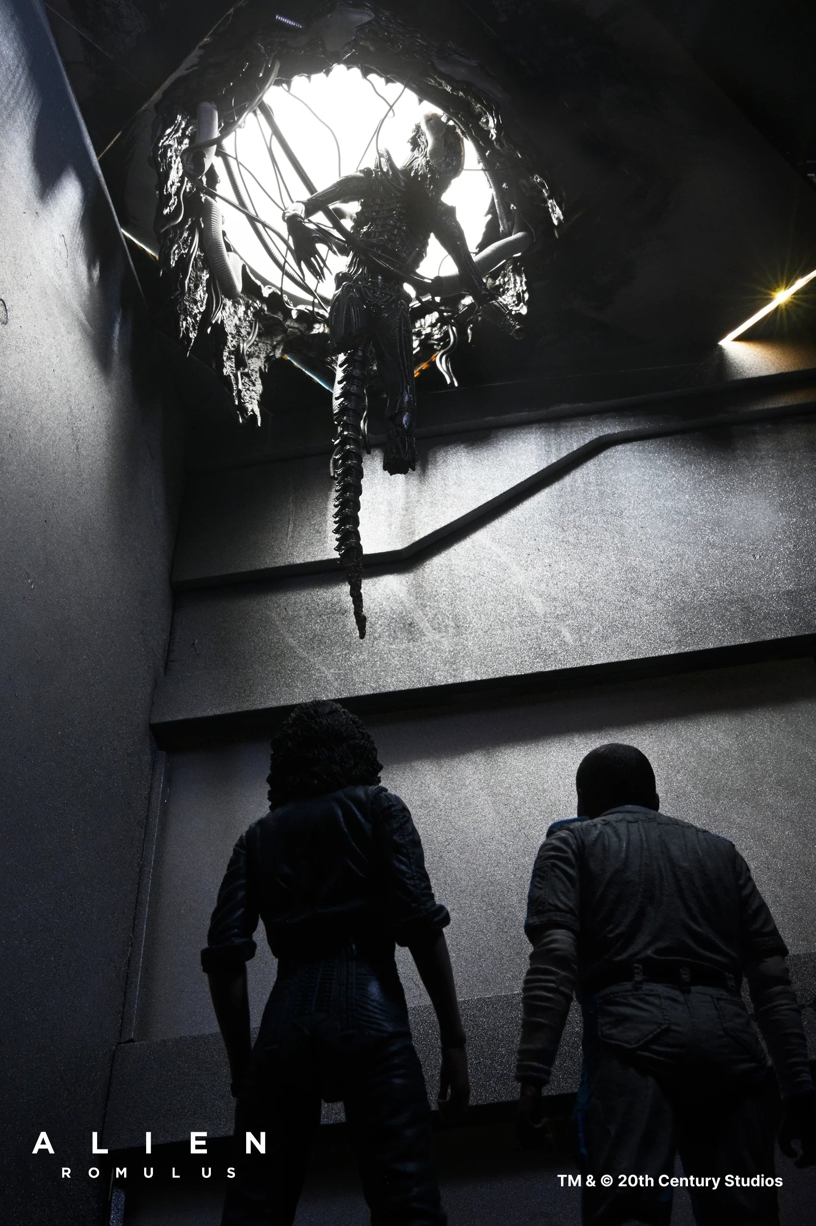 NECA - Alien: Romulus - Deluxe Suspended Xenomorph XX121 7" Scale Action Figure (Pre-Order Ships Q3 2025)
