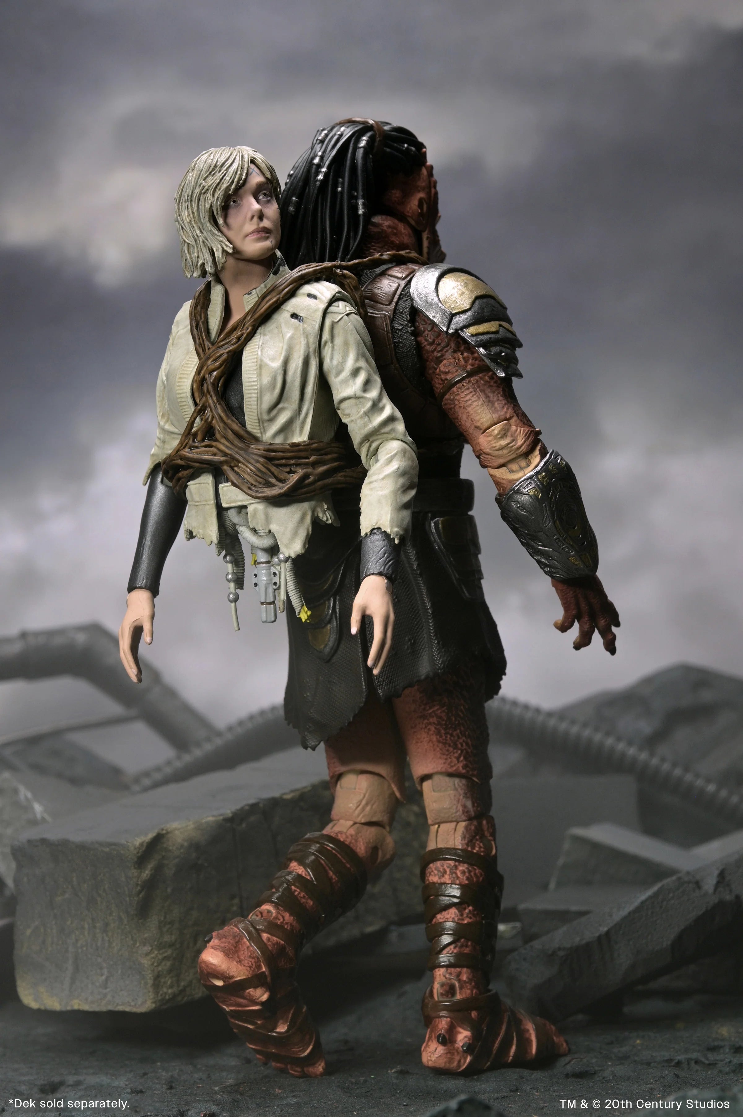 NECA - Predator: Badlands - Ultimate Thia & Bud 7" Scale Action Figures (Pre-Order Ships September 2026)