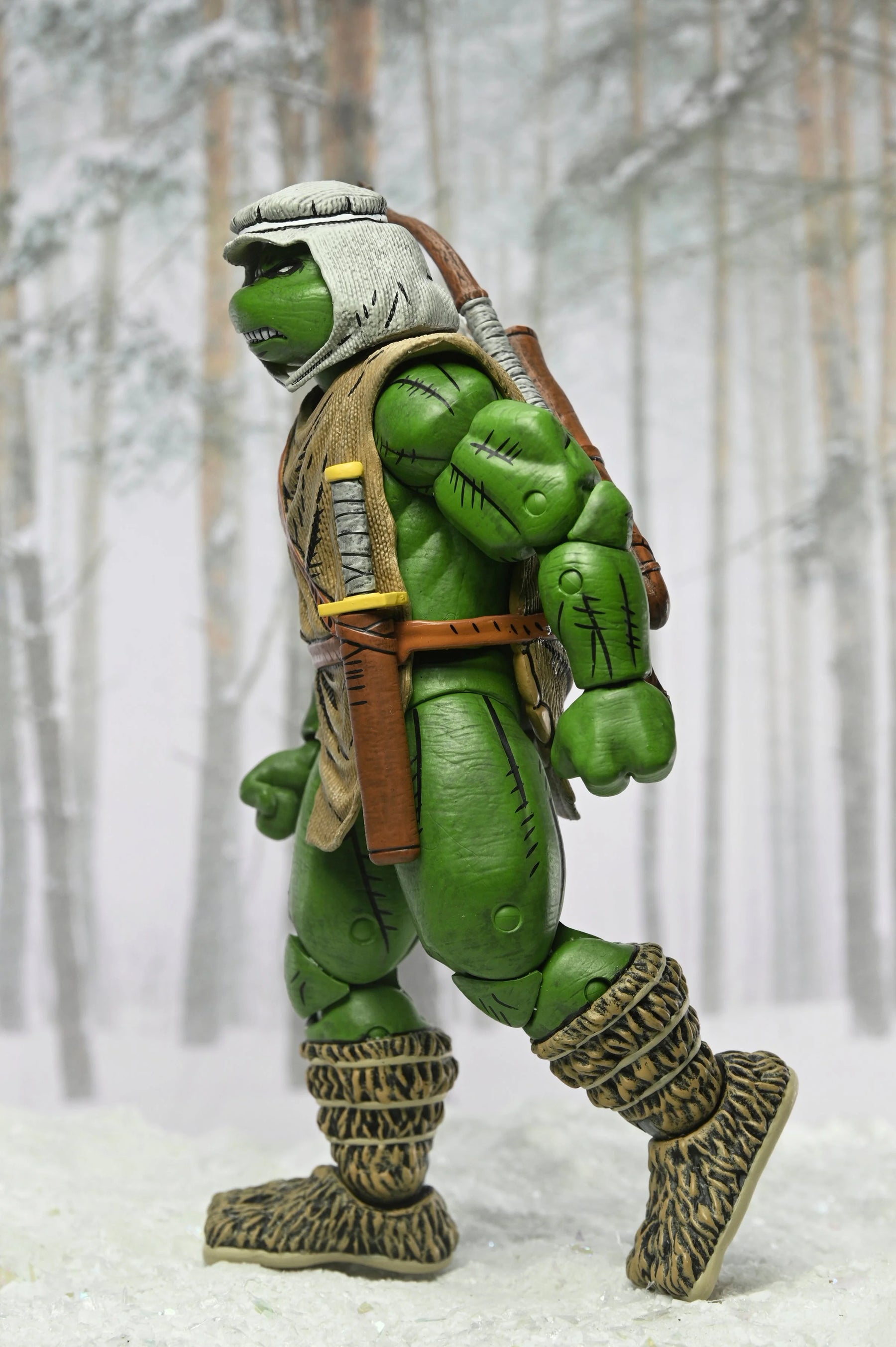 NECA - TMNT: Mirage Comics - Hunter Leonardo 7" Scale Action Figure