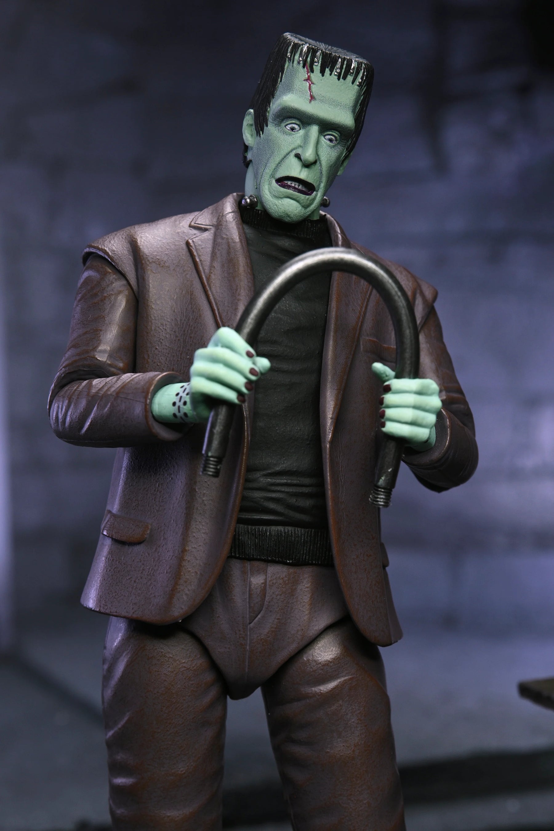 NECA - The Munsters (TV Series) - Ultimate Grandpa & Herman Munster 7" Scale Action Figure Bundle (Pre-Order Ships February 2026)