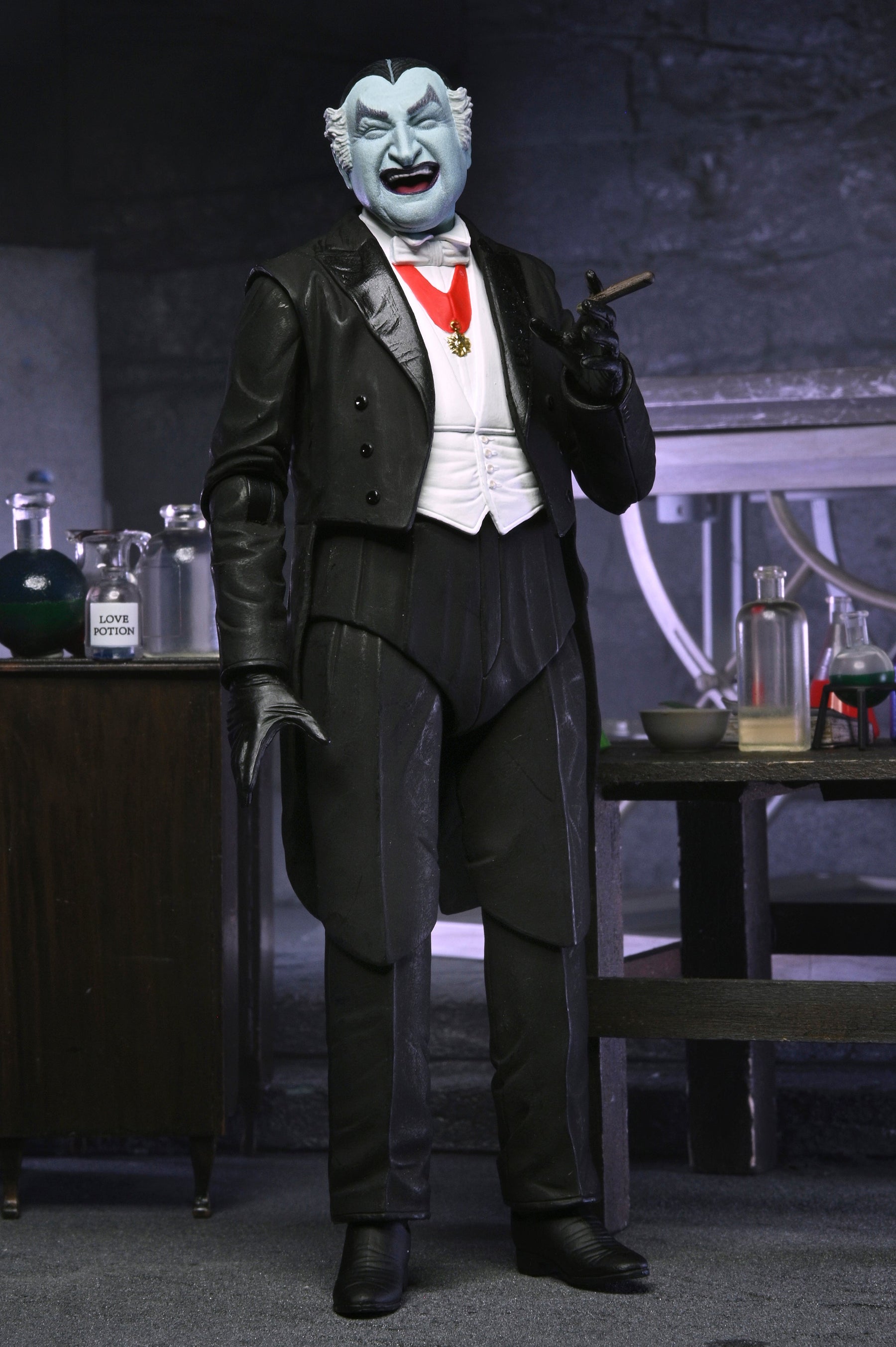 NECA - The Munsters (TV Series) - Ultimate Grandpa Munster 7" Scale Action Figure (Pre-Order Ships February 2026)