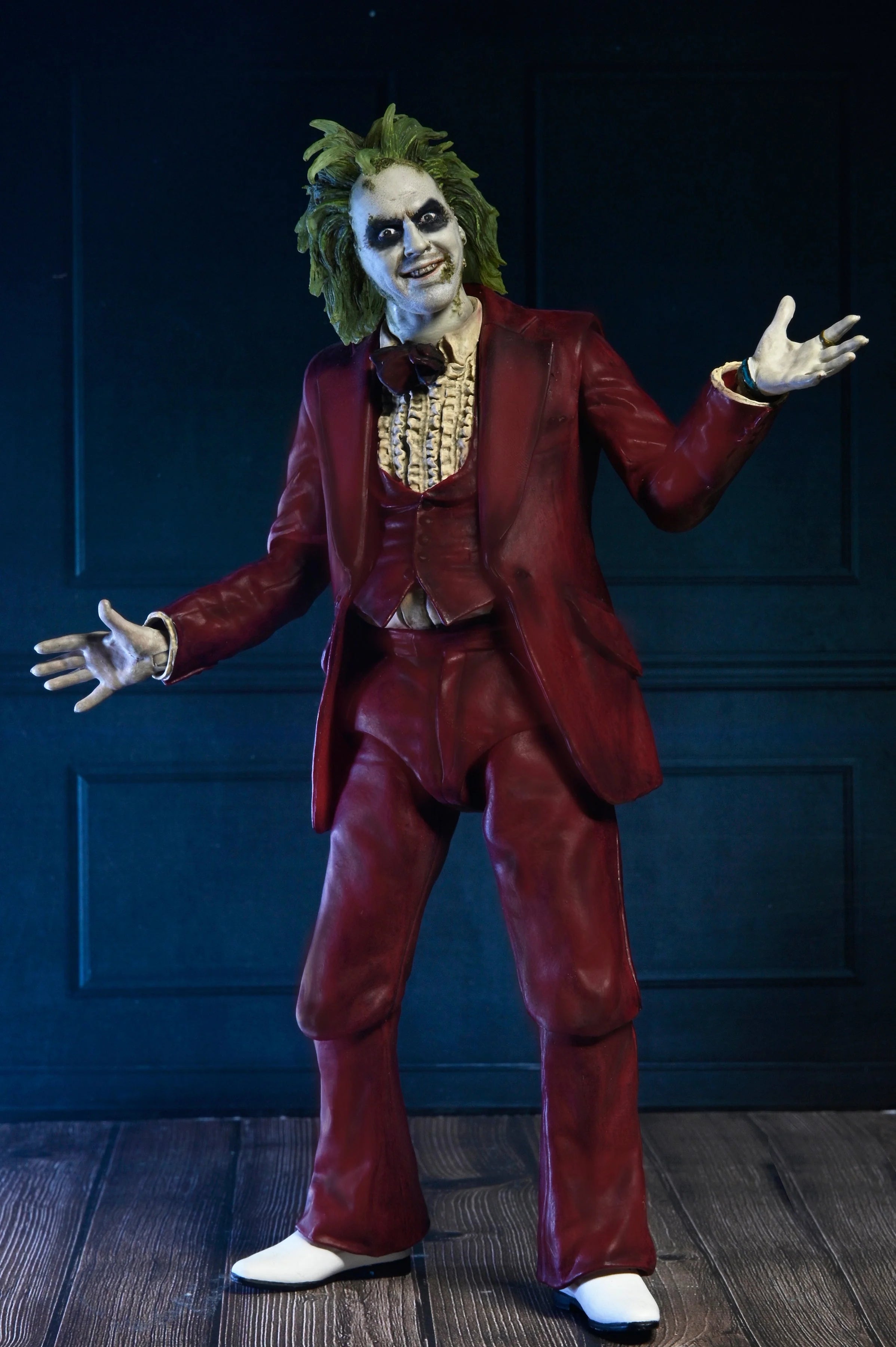 NECA - Beetlejuice Beetlejuice - Ultimate Wedding Tuxedo Beetlejuice 7" Scale Action Figure