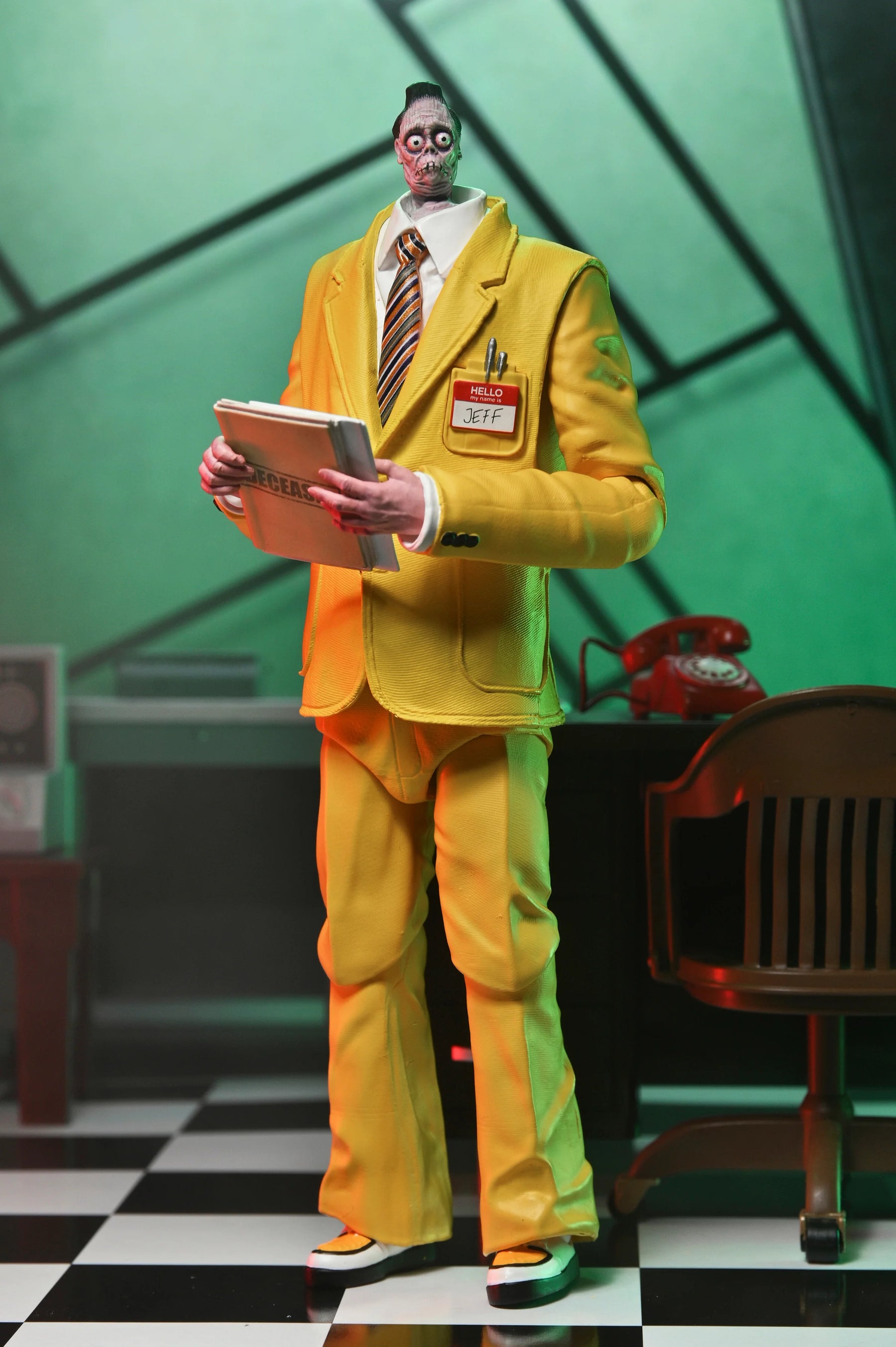 NECA - Beetlejuice Beetlejuice - Ultimate Bob 7" Scale Action Figure (Pre-Order Ships November 2025)