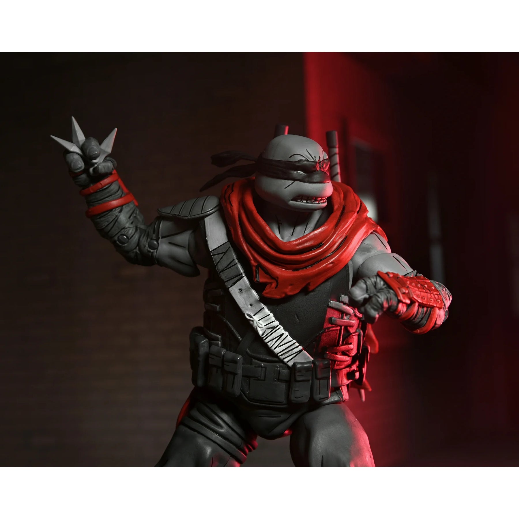 NECA - TMNT: The Last Ronin - The Lost Years - Ultimate Leonardo (Nightwatcher) 7" Scale Action Figure (Pre-Order Ships In May 2025)