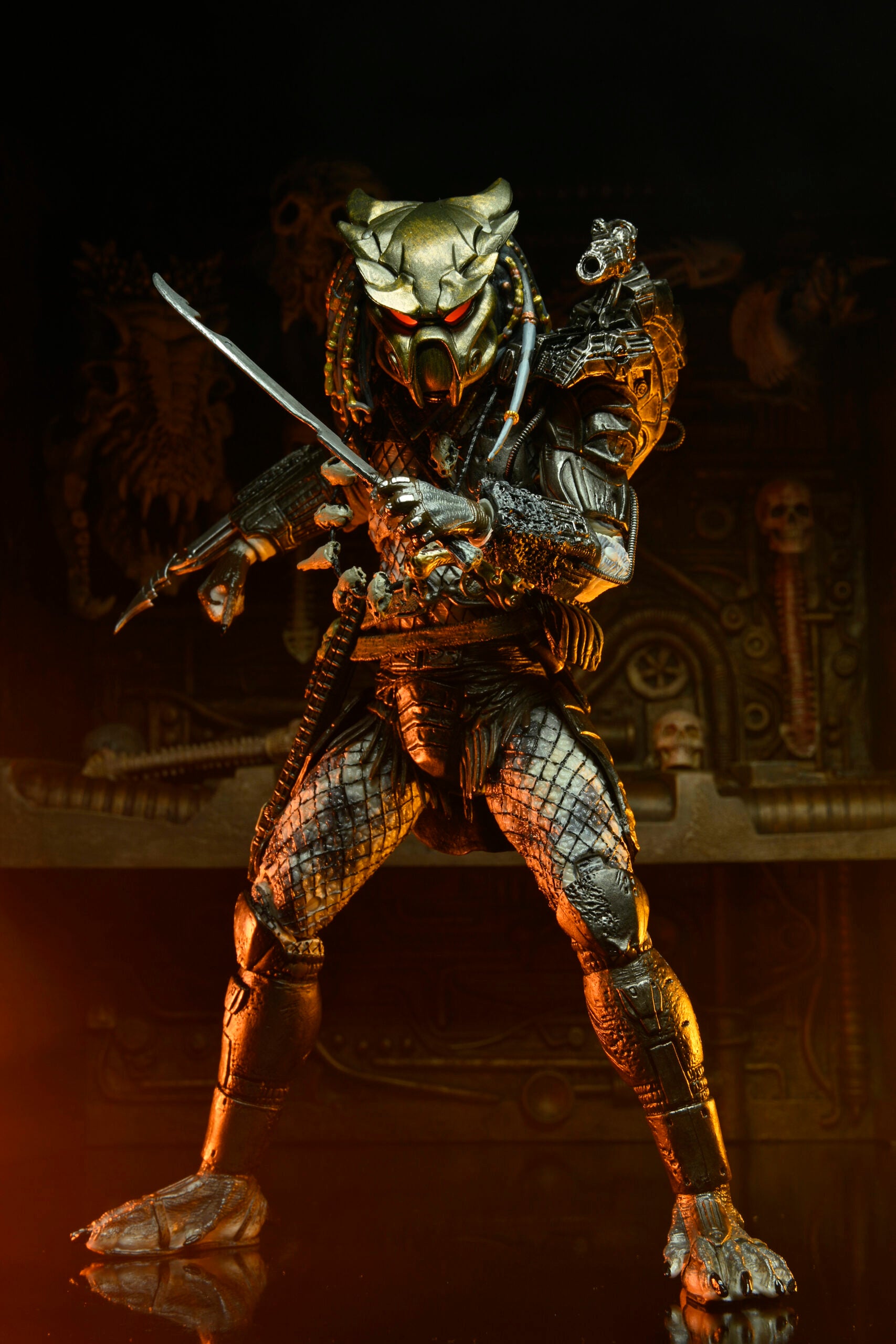NECA - Predator 2 - Ultimate Elder Predator Action Figure (Pre-Order Ships May 2025)