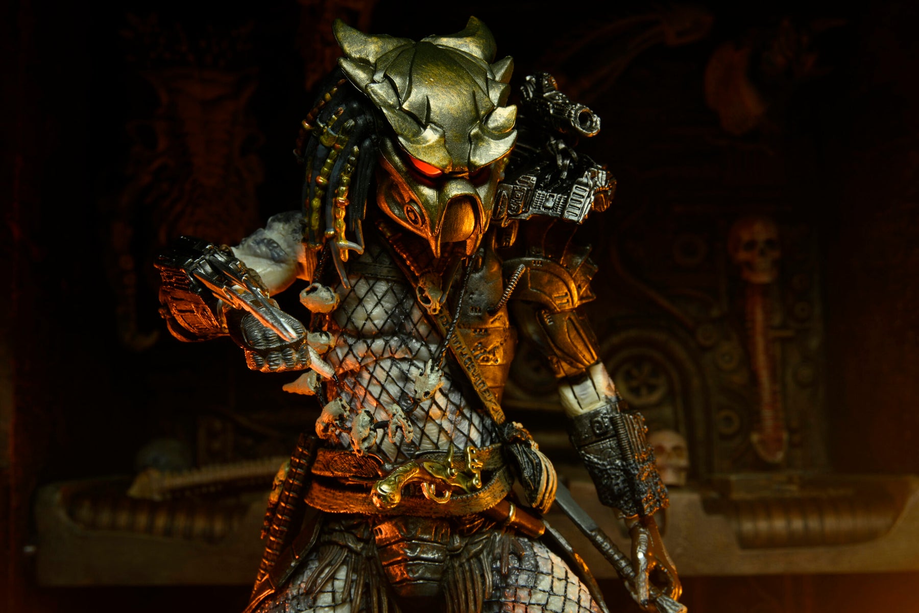 NECA - Predator 2 - Ultimate Elder Predator Action Figure (Pre-Order Ships May 2025)