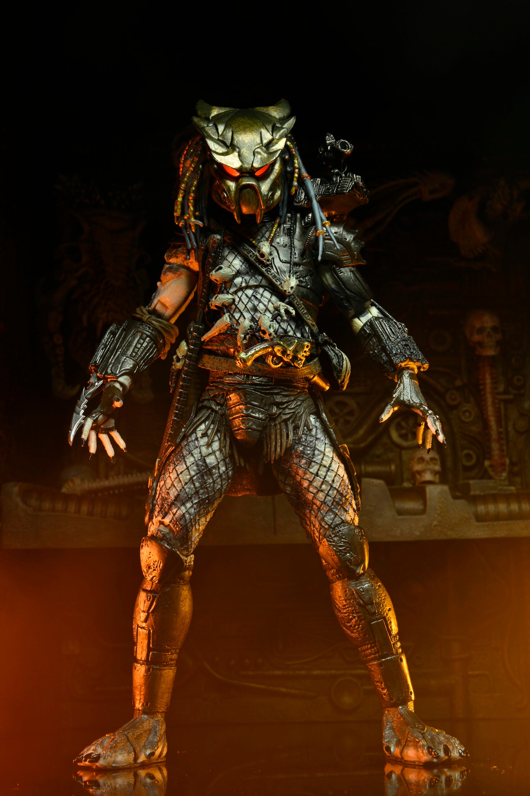 NECA - Predator 2 - Ultimate Elder Predator Action Figure (Pre-Order Ships May 2025)