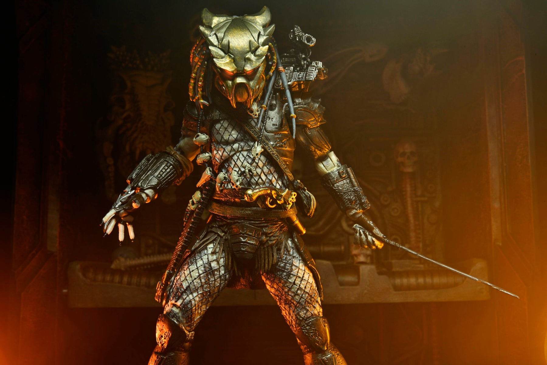 NECA - Predator 2 - Ultimate Elder Predator Action Figure (Pre-Order Ships May 2025)