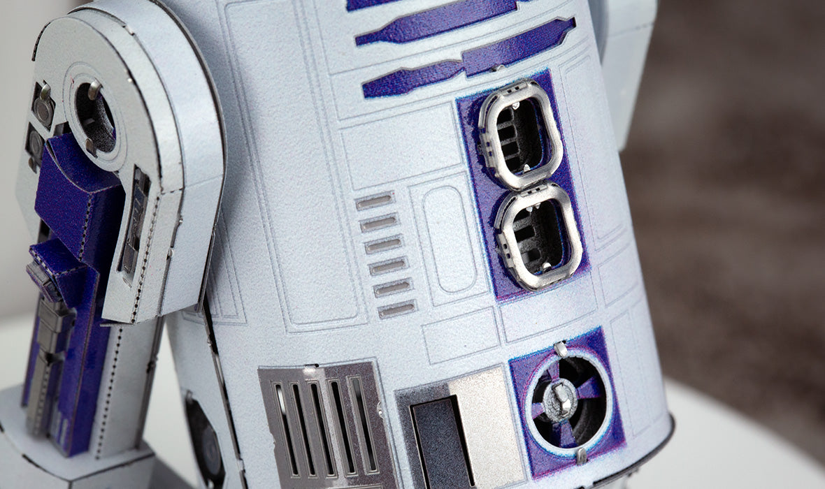 Metal Earth - Premium Series - Star Wars: R2-D2 Model Kit