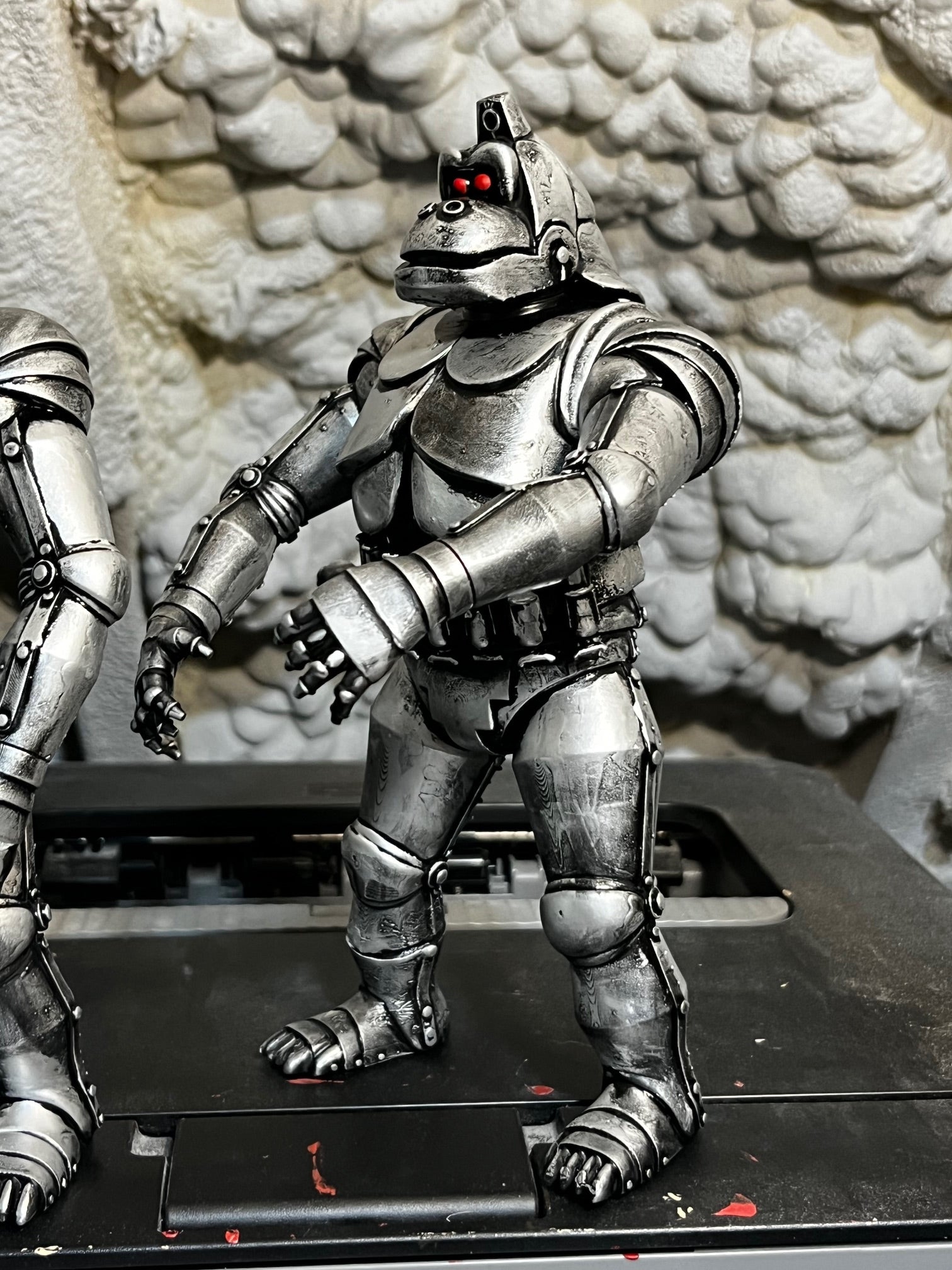 Brentz Dolz - Mecha King Kong (Silver) (Loose No Packaging) 8" Art Action Figure