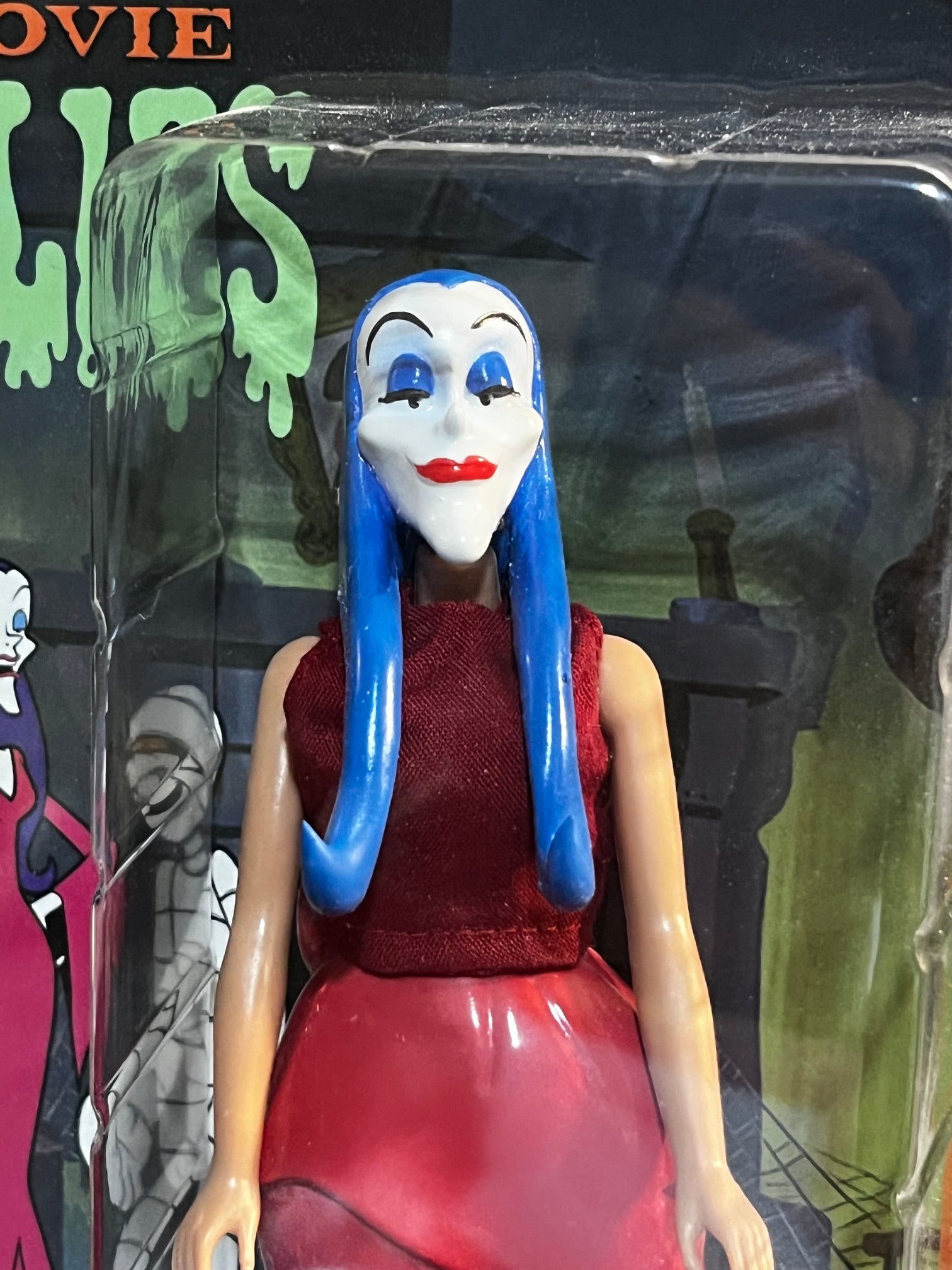 Brentz Dolz Groovie Goolies - Bella La Ghostly 8" Art Action Figure