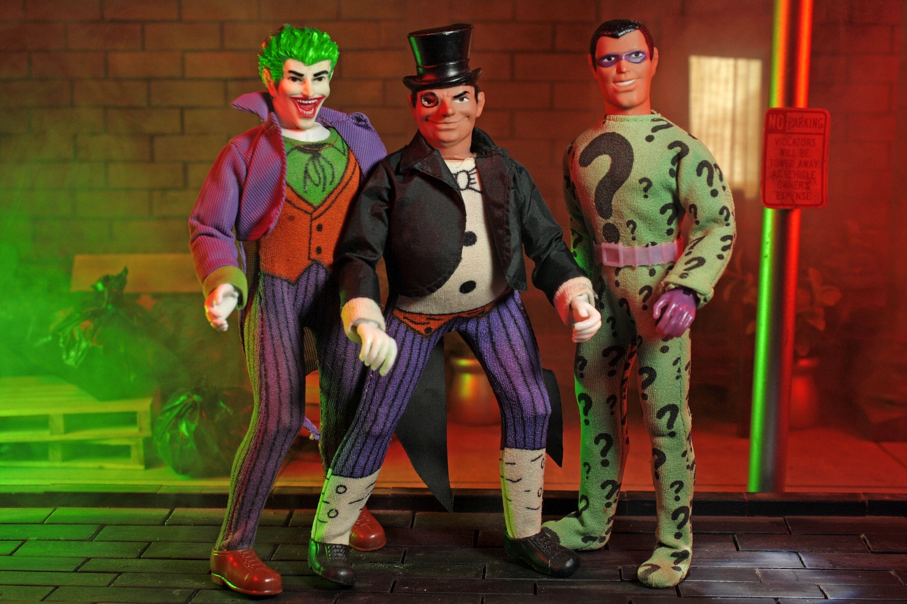 Damaged Package Mego Wave 17 - Joker 50th Anniversary World's Greatest Superheroes (Classic Box) 8" Action Figure