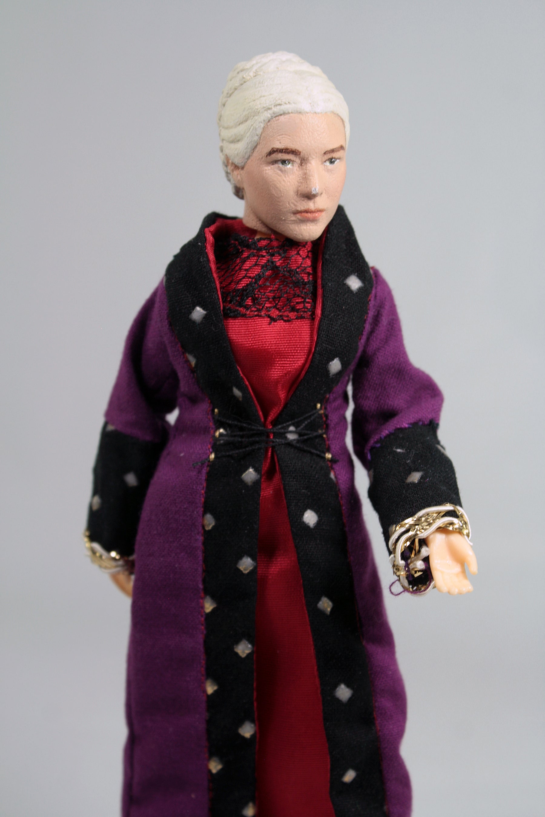 Mego Wave 18 - House of the Dragon - Rhaenyra Targaryen 8" Action Figure