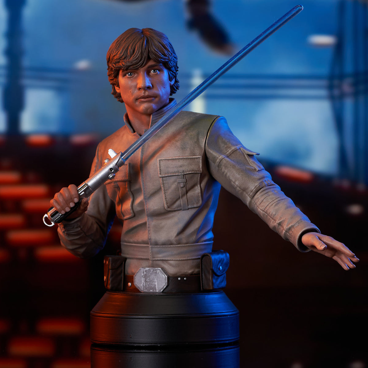 DIAMOND SELECT - Star Wars: The Empire Strikes Back Luke Skywalker 1/6 Scale Limited Edition Bust
