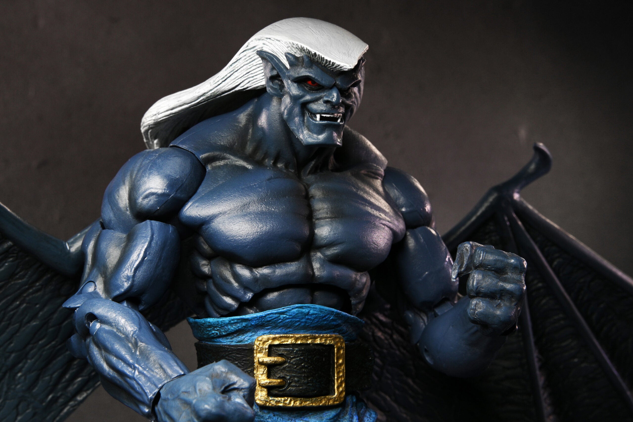 NECA - Gargoyles - Ultimate Thailog 7" Action Figure