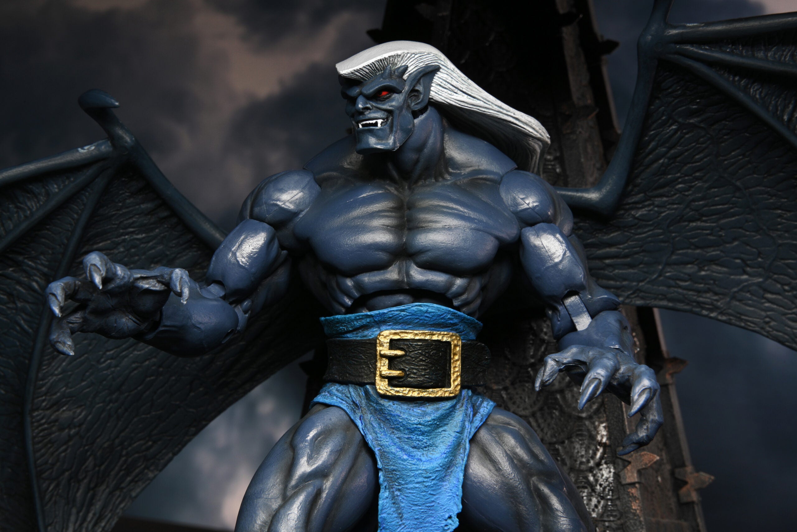 NECA - Gargoyles - Ultimate Thailog 7" Action Figure