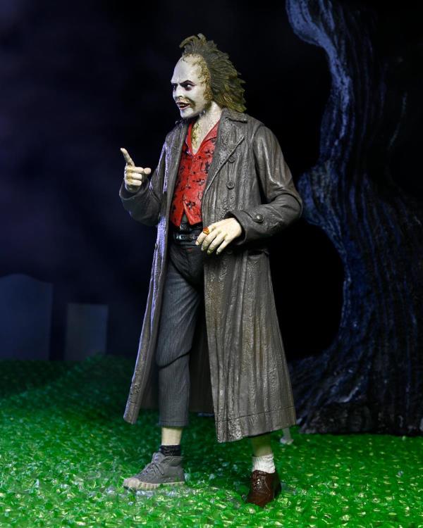 NECA - Beetlejuice (1988) - Ultimate Beetlejuice "Bio-Exorcist" Tour Guide 7" Action Figure