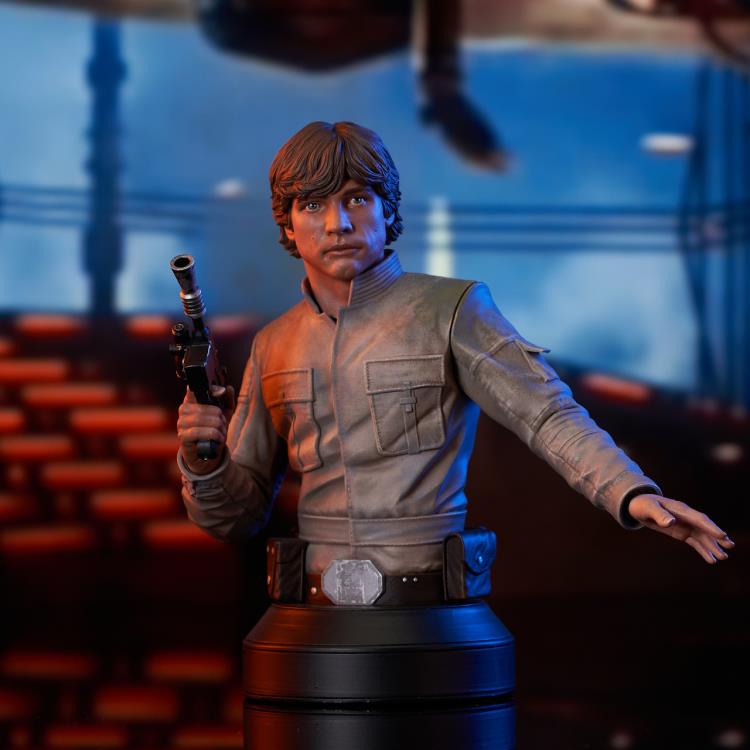 DIAMOND SELECT - Star Wars: The Empire Strikes Back Luke Skywalker 1/6 Scale Limited Edition Bust
