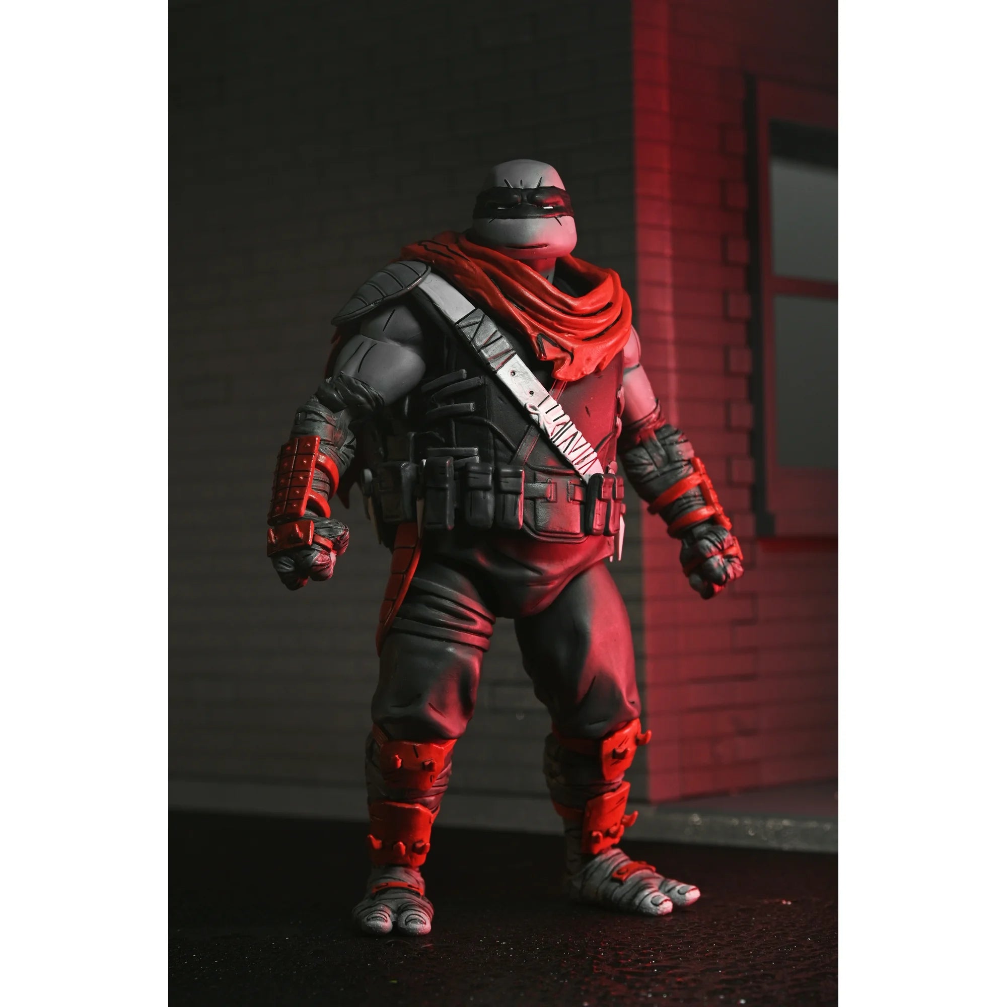 NECA - TMNT: The Last Ronin - The Lost Years - Ultimate Leonardo (Nightwatcher) 7" Scale Action Figure