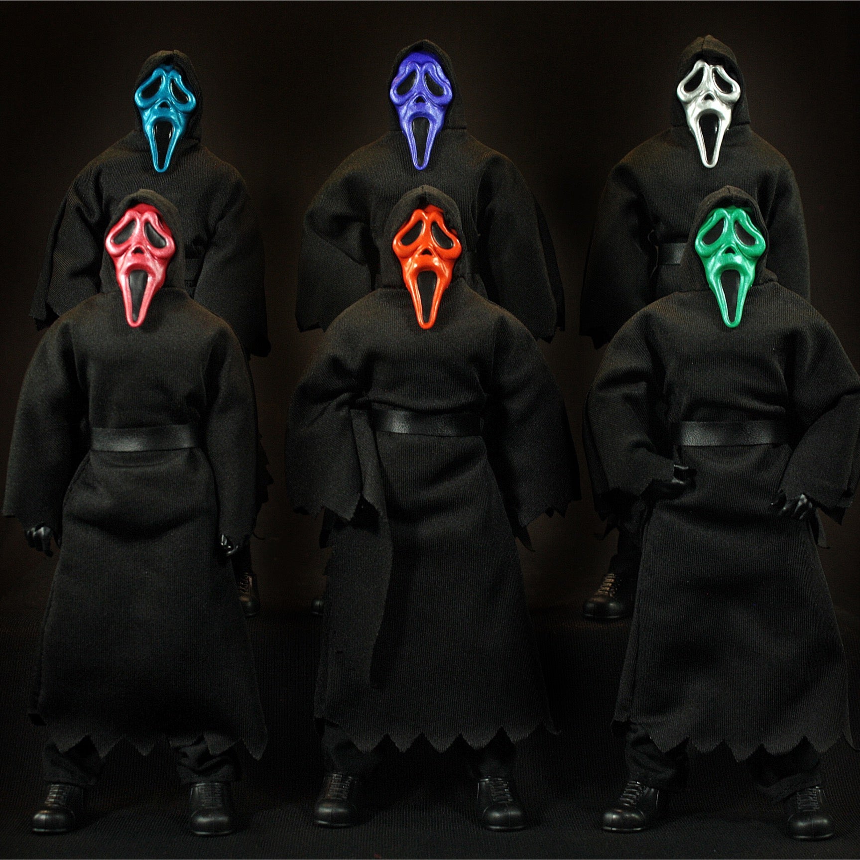 Damaged Package Mego Movies Wave 17 - Ghostface (Assorted Skull Face Colors) 8" Action Figure