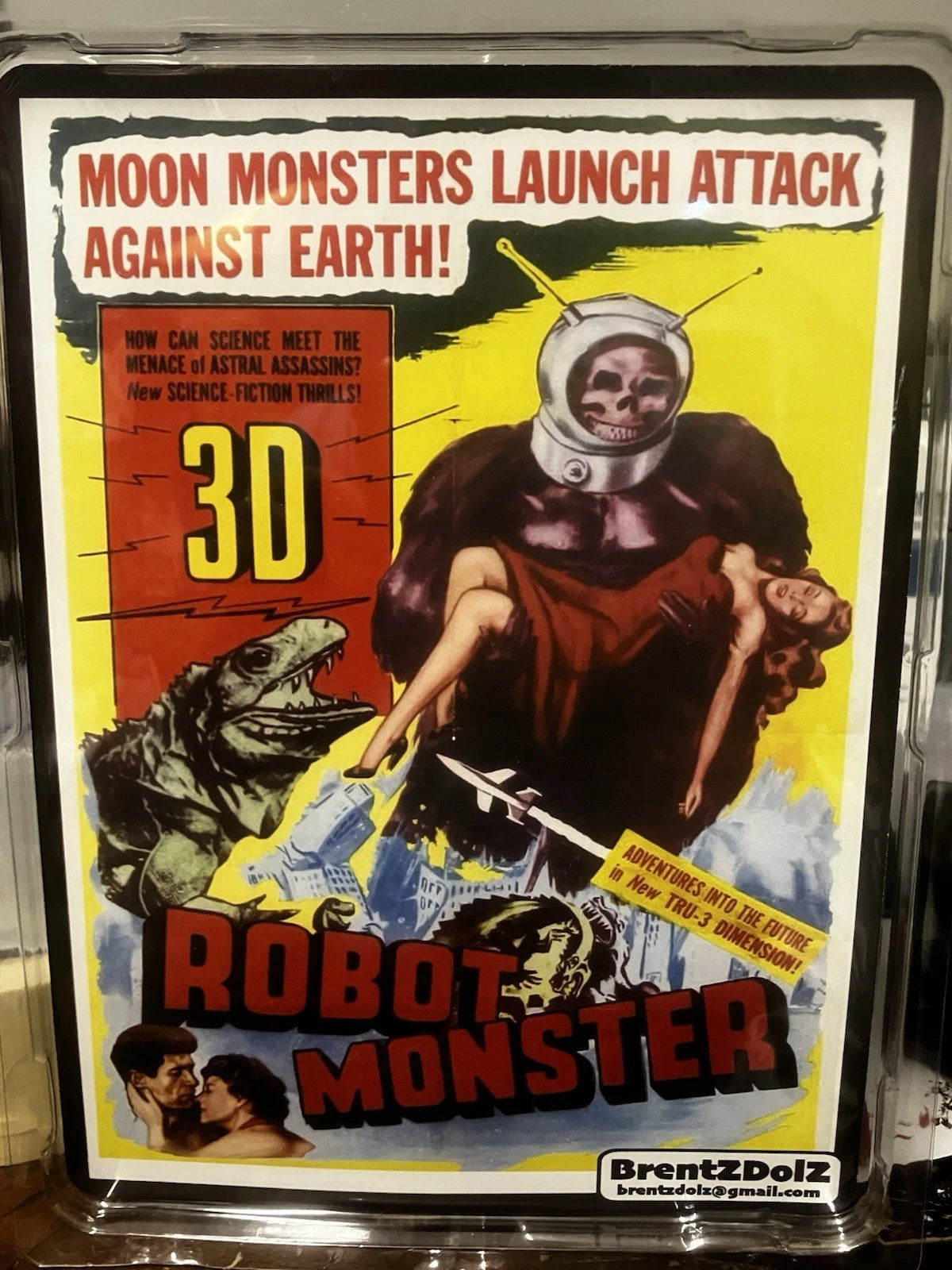 Brentz Dolz Robot Monster in 3D - Robot Monster 8" Art Action Figure