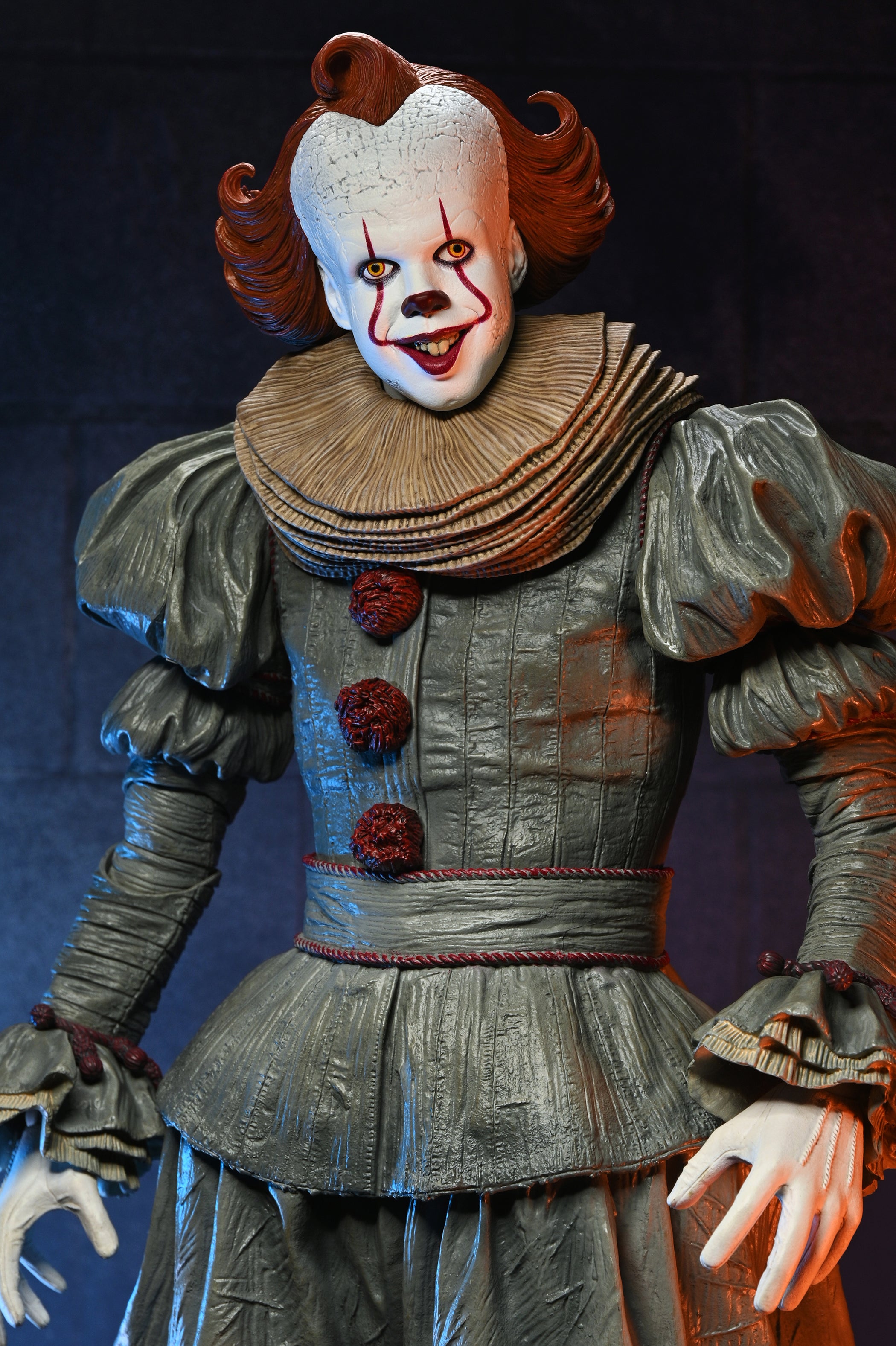 NECA - IT: Welcome to Derry - Pennywise 1/4 Scale Action Figure