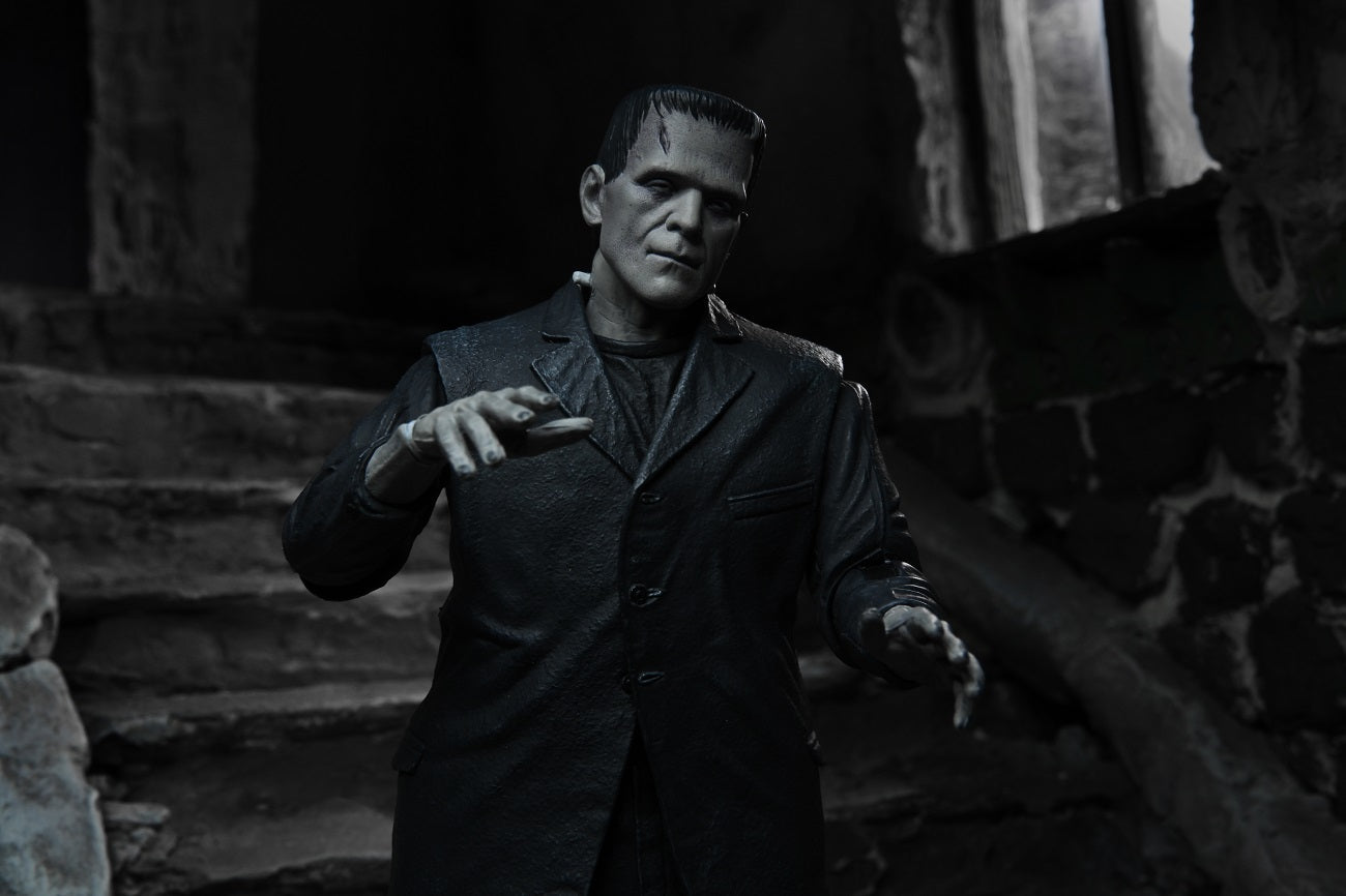 NECA - Universal Monsters - Ultimate Frankenstein's Monster (B&W) 7" Action Figure - Zlc Collectibles