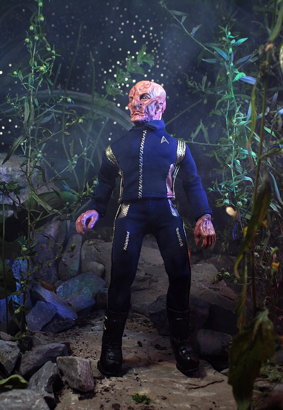 Mego Star Trek Wave 9 - Saru 8" Action Figure - Zlc Collectibles