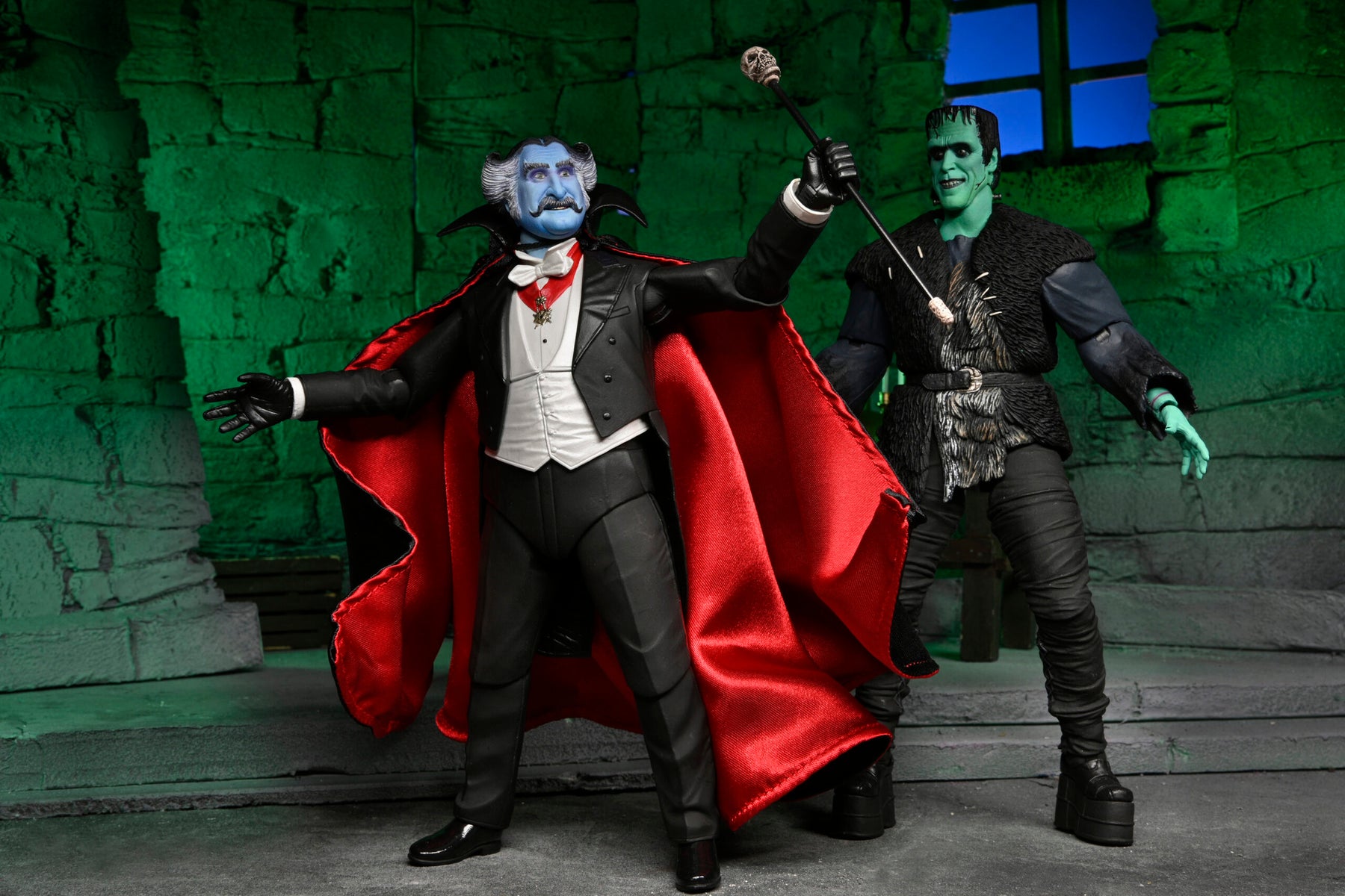 NECA - Rob Zombie’s The Munsters - Ultimate The Count 7" Action Figure