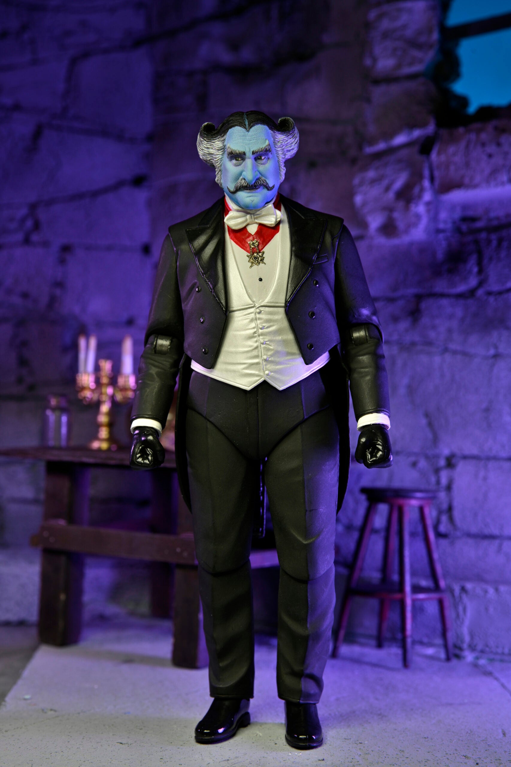 NECA - Rob Zombie’s The Munsters - Ultimate The Count 7" Action Figure