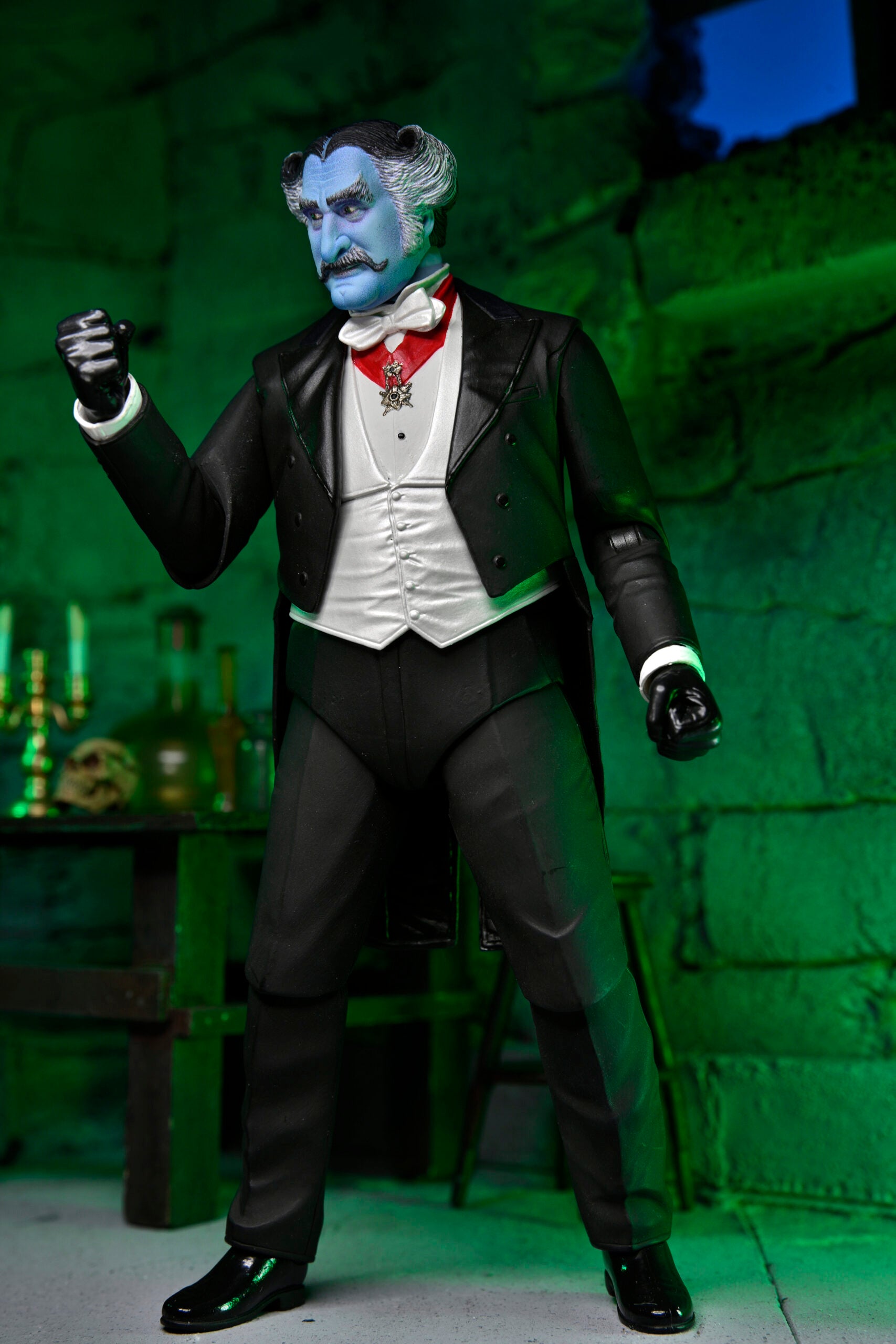 NECA - Rob Zombie’s The Munsters - Ultimate The Count 7" Action Figure