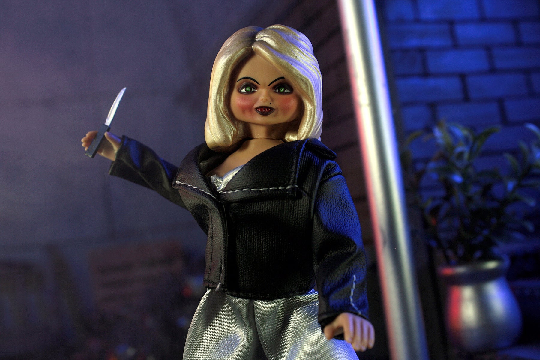 Damaged Package Mego Horror Wave 14 - Bride of Chucky 8" Action Figure