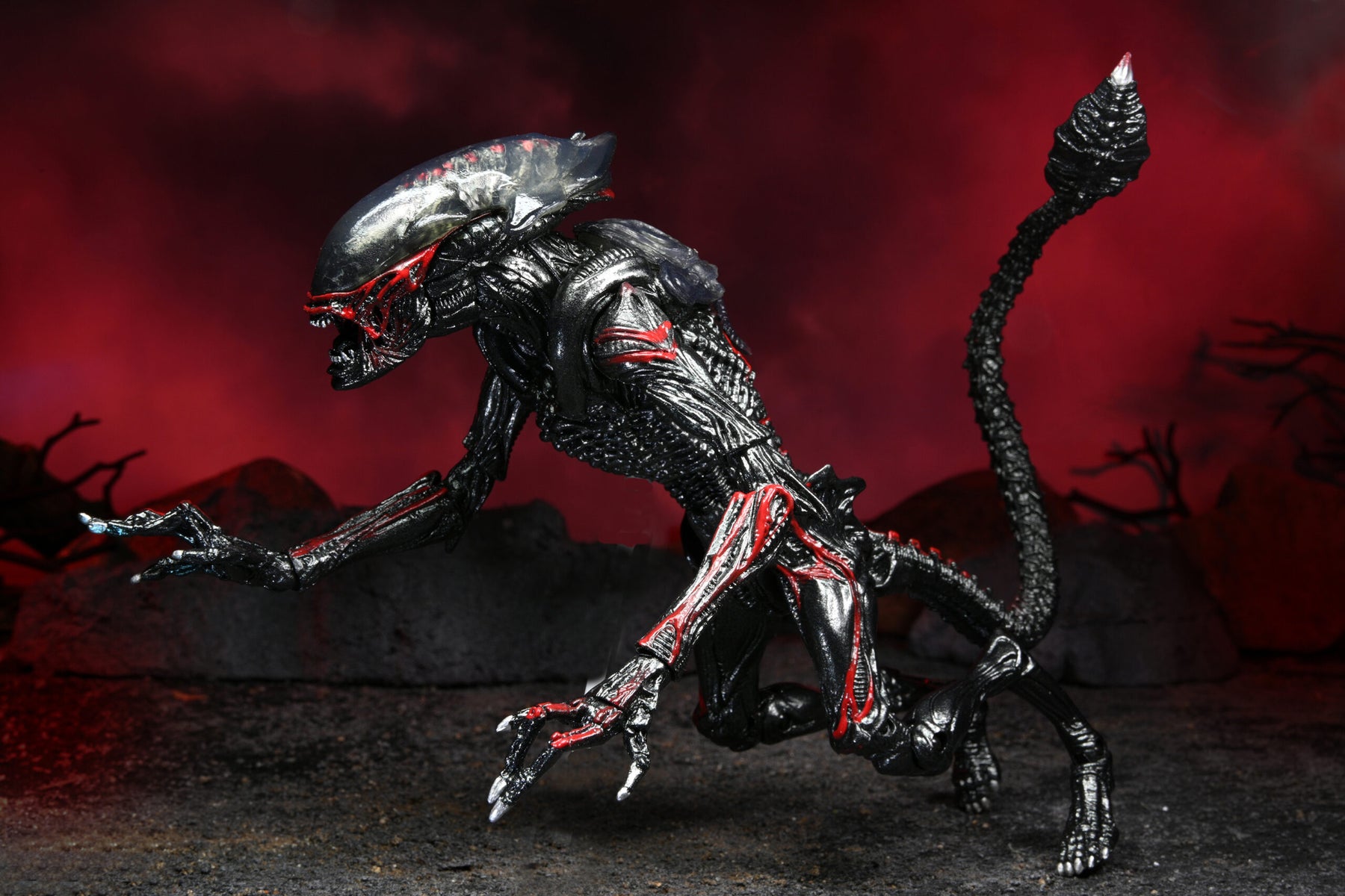 NECA - Aliens - Ultimate Kenner Night Cougar Alien 7" Action Figure