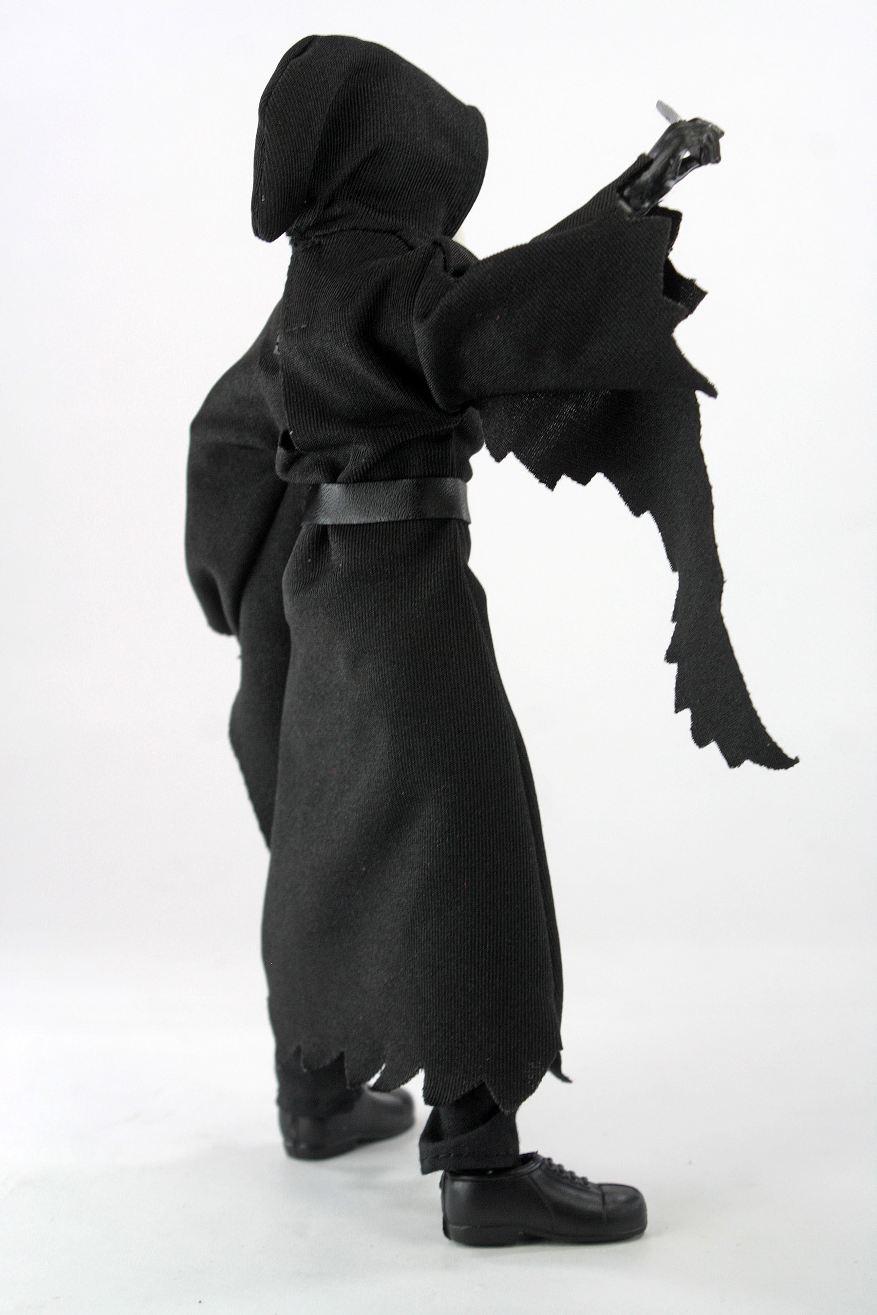 Mego Movies Wave 16 - Ghostface (White Skull Face) 8" Action Figure