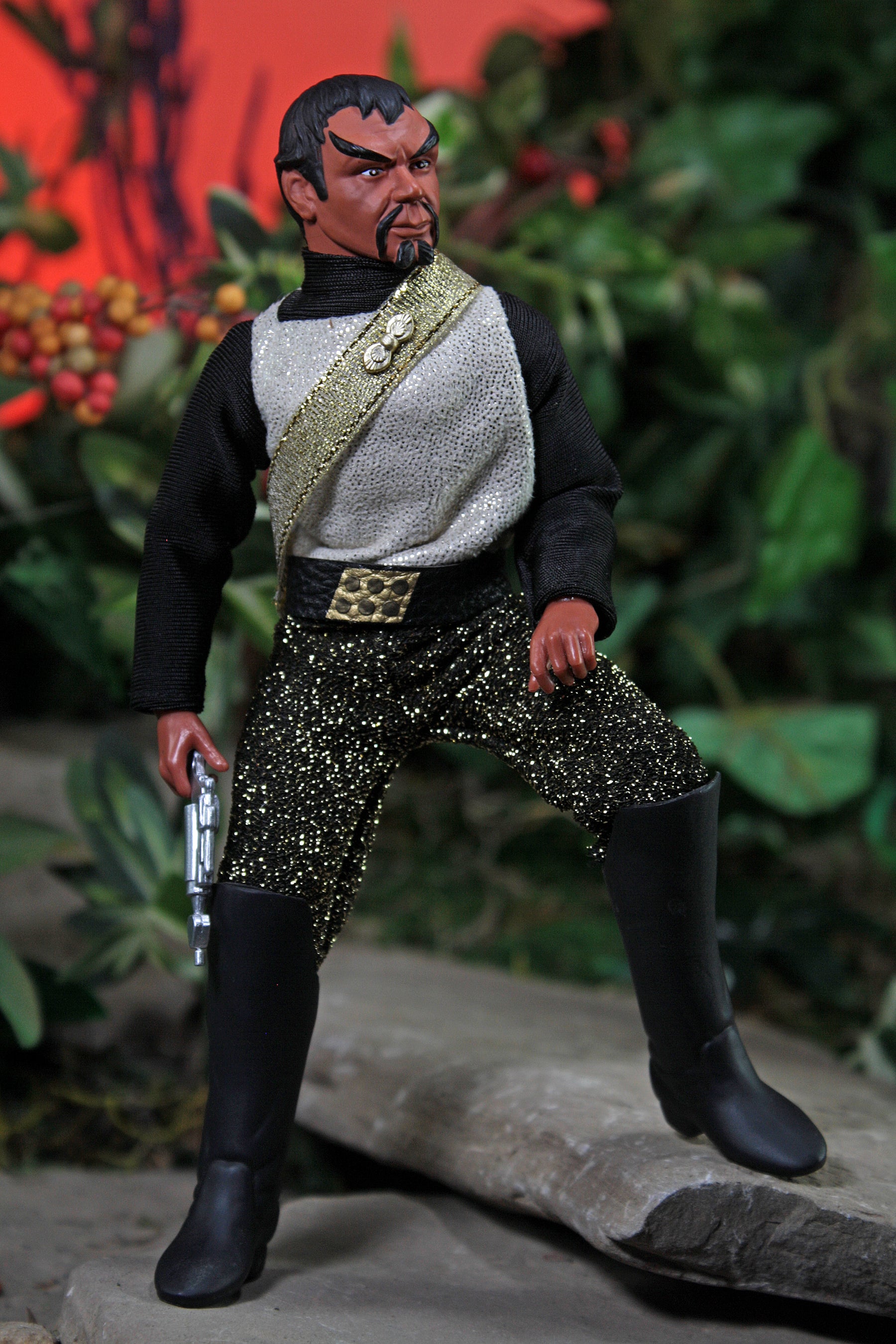 Mego Star Trek Wave 15 - Kor the Klingon (Variant) 8" Action Figure