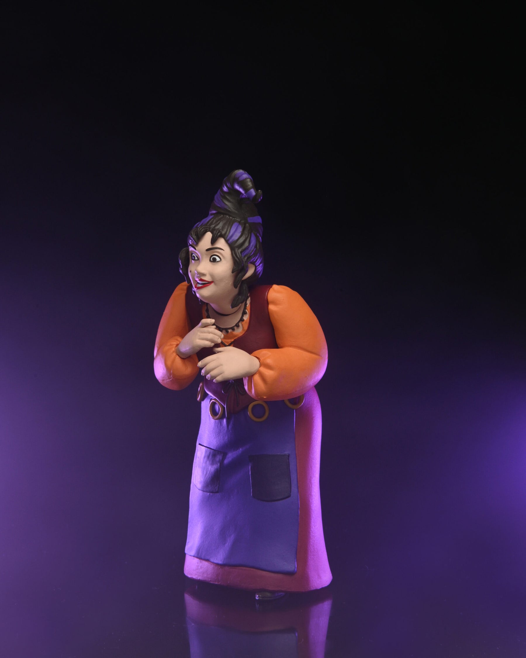 NECA - Toony Terrors Mary Sanderson (Hocus Pocus) 6" Action Figure
