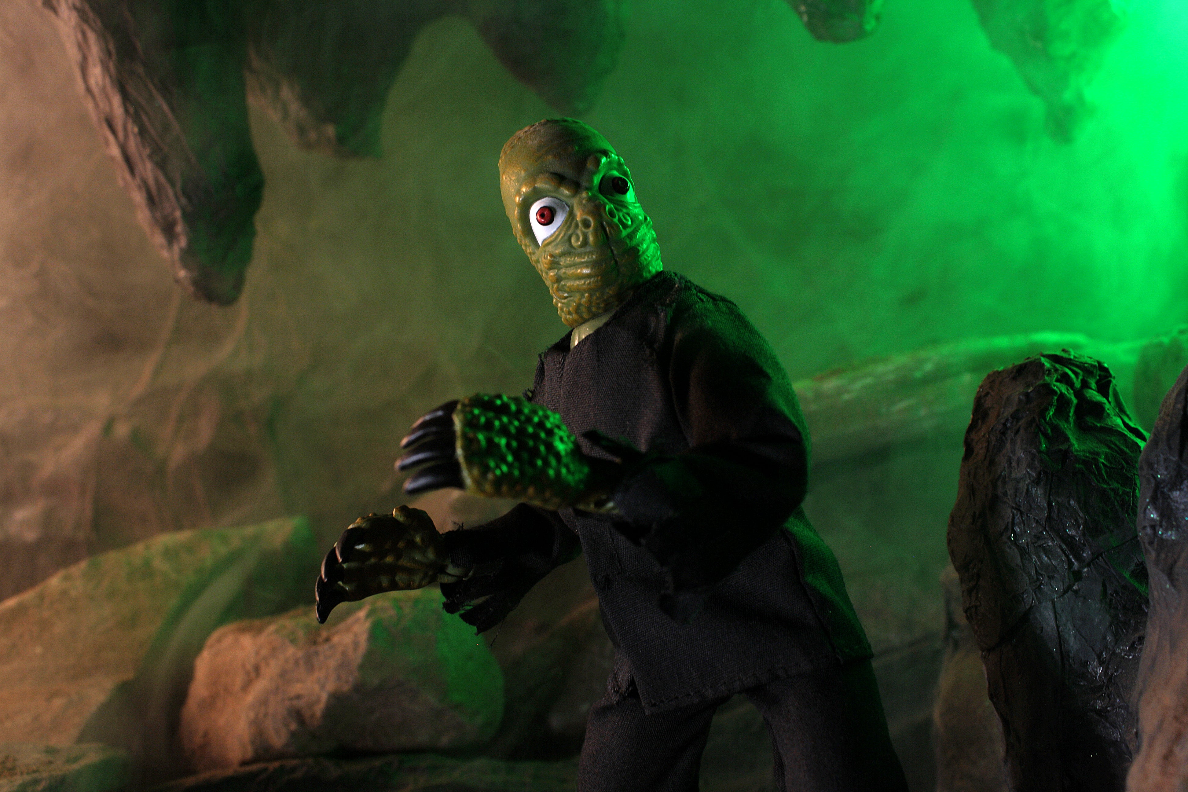 Mego Horror Wave 14 - Universal Mole People 8" Action Figure