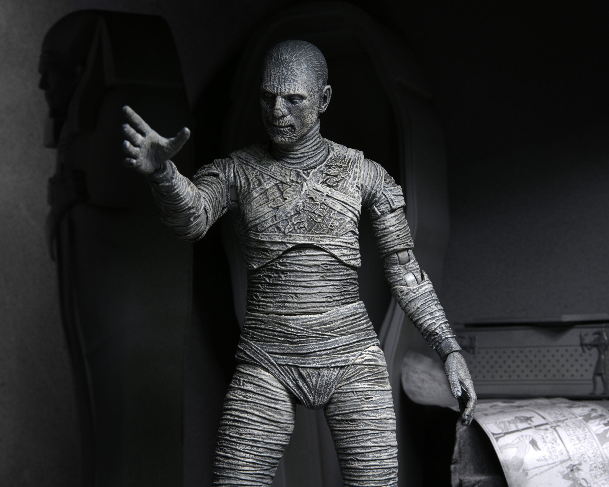 NECA - Universal Monsters - Ultimate Mummy (B&W) 7" Action Figure